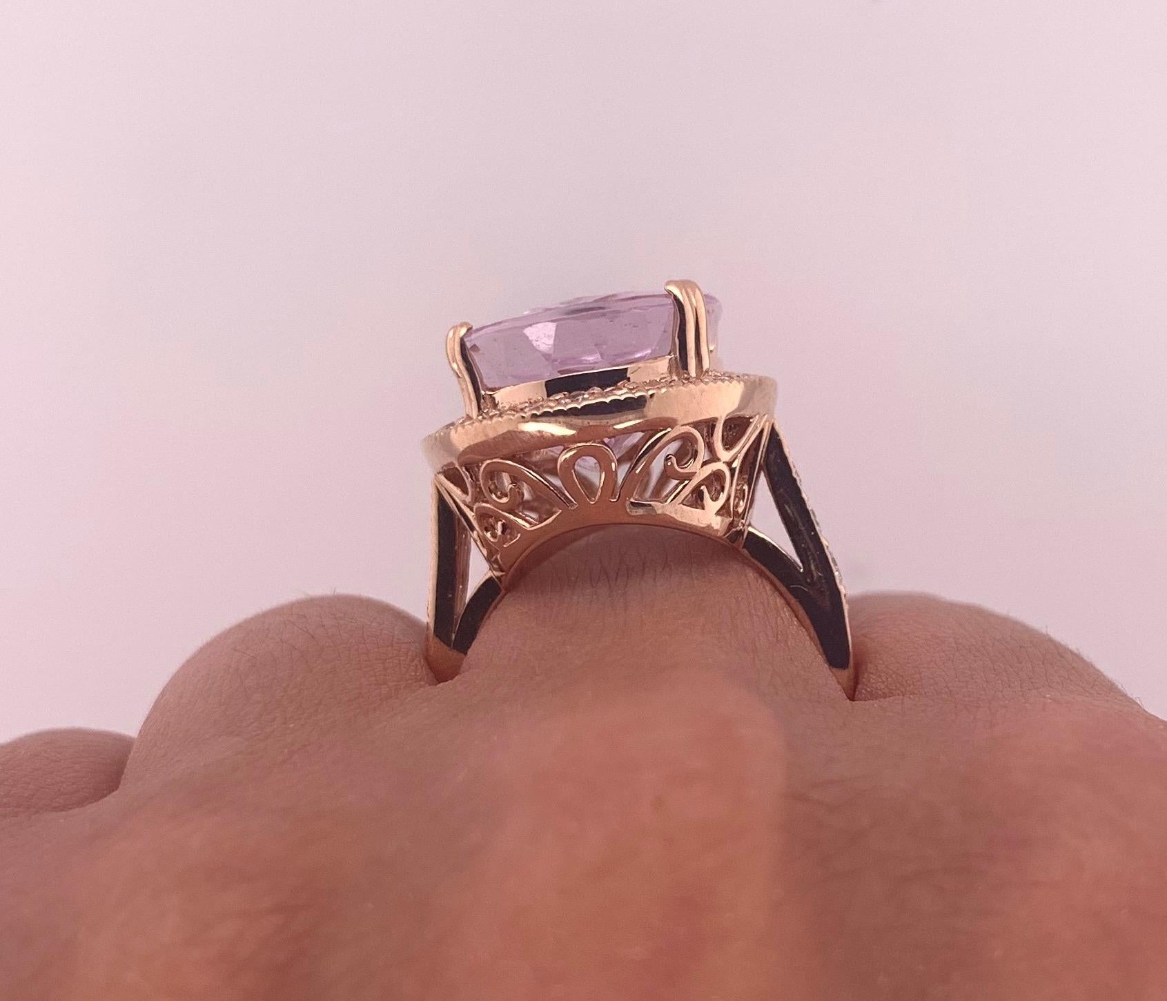 12.53 Carat Kunzite and Diamond Ring In New Condition In GREAT NECK, NY