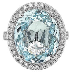 Weißgoldring mit 12.53 Karat Paraiba-Turmalin und weißem Diamant