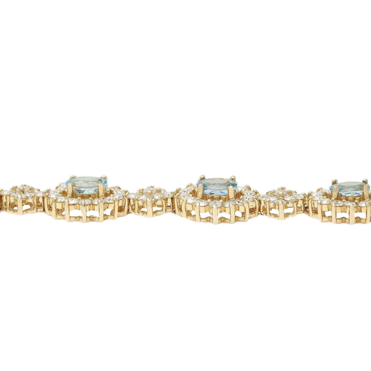 Aquamarine Diamond Bracelet In 14 Karat Solid Yellow Gold In New Condition For Sale In Manhattan Beach, CA