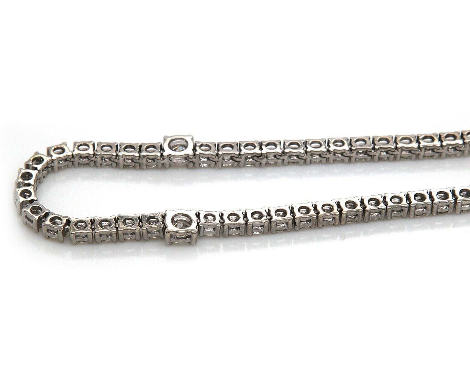 12.54ctw Round Diamond Station Tennis Necklace in 14K White Gold In Excellent Condition For Sale In Vienna, VA