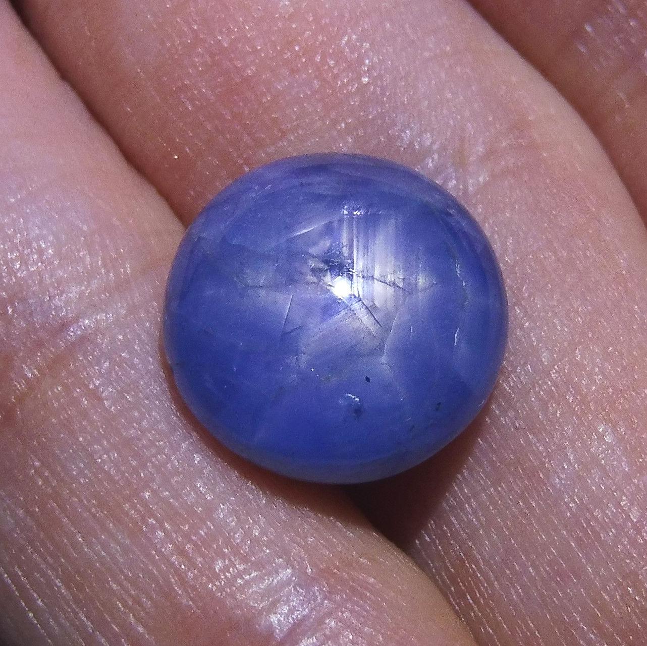 12.56 ct Round Star Sapphire For Sale 2