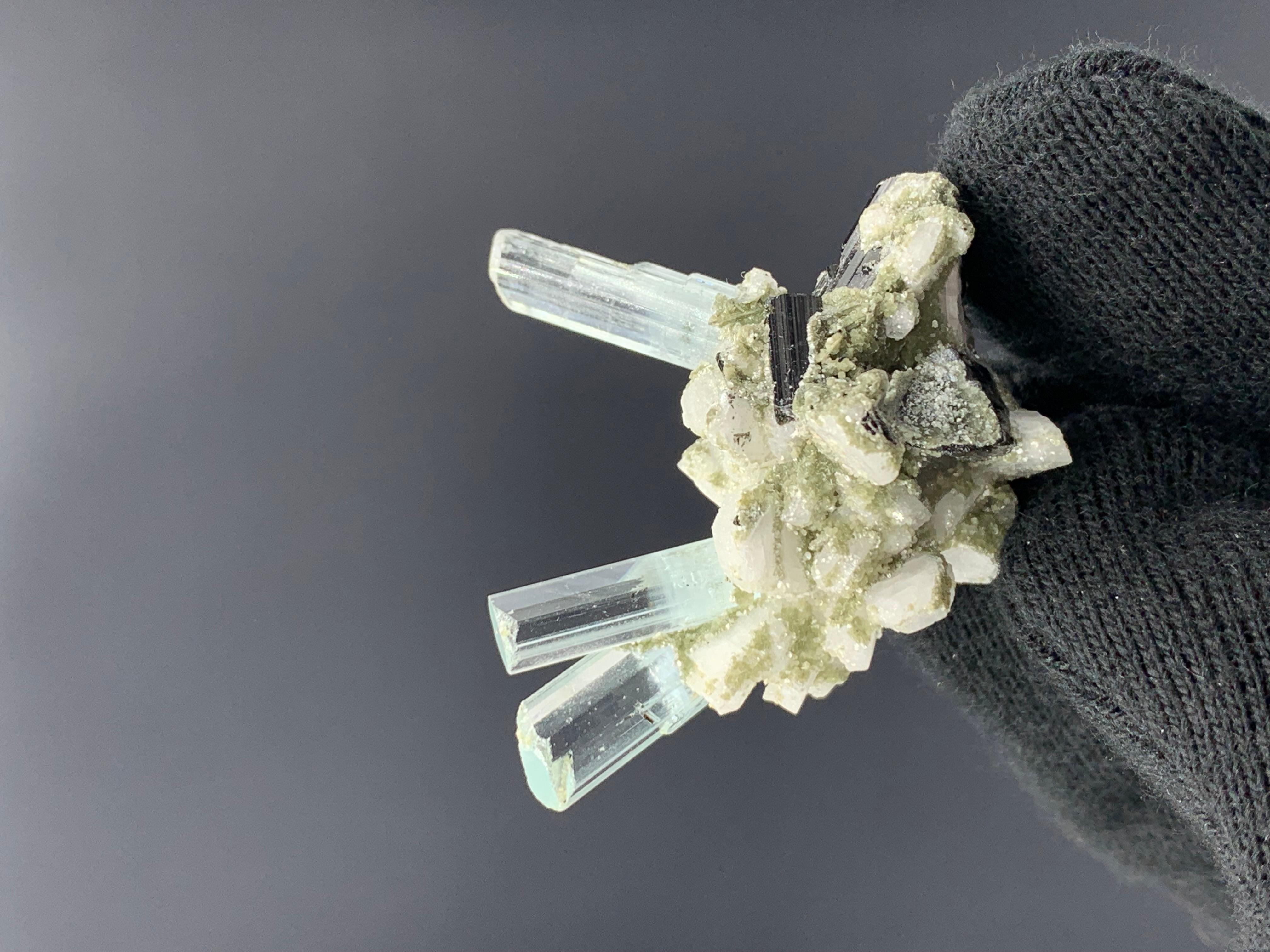 Other 12.57 Elegant Trio Aquamarine Specimen Attached With Schorl From Pakistan  For Sale