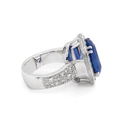 12.59 Carat Natural Unheated Oval Blue Sapphire and Diamond 18 Carat Gold Ring