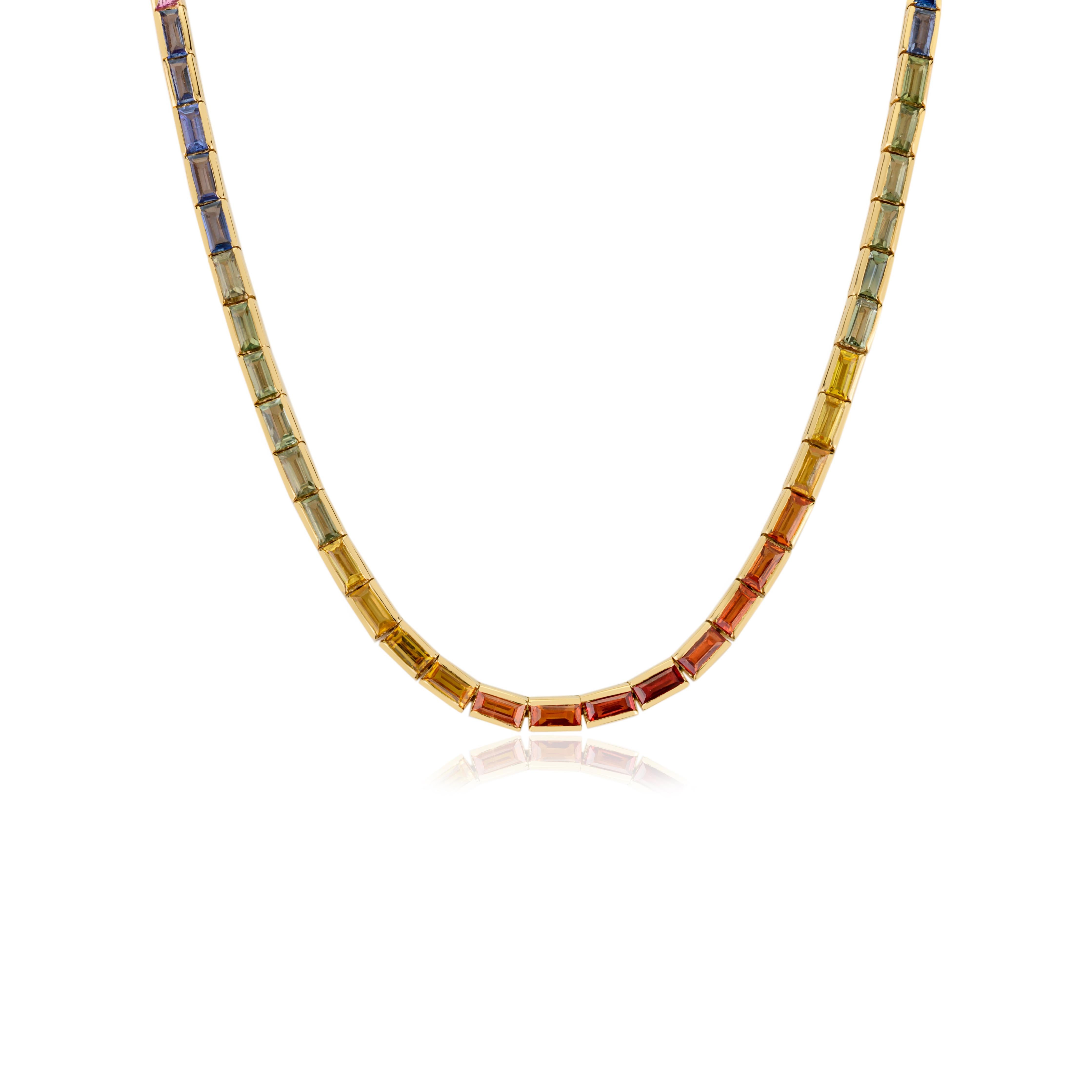 12,59 Karat Regenbogen Multi Saphir Baguette Tennis Halskette in 14k Gelbgold (Modernistisch) im Angebot