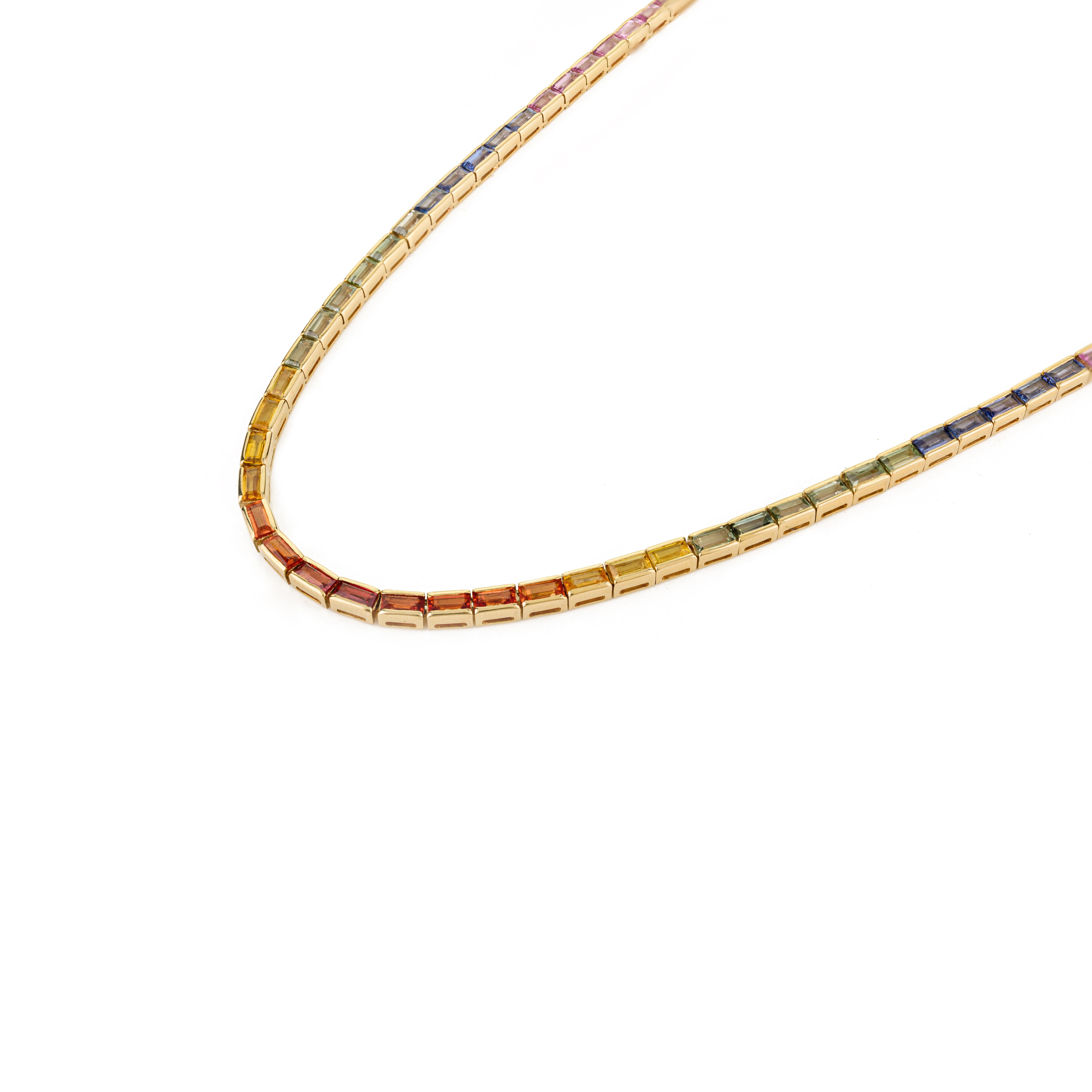 12,59 Karat Regenbogen Multi Saphir Baguette Tennis Halskette in 14k Gelbgold im Zustand „Neu“ im Angebot in New York, NY
