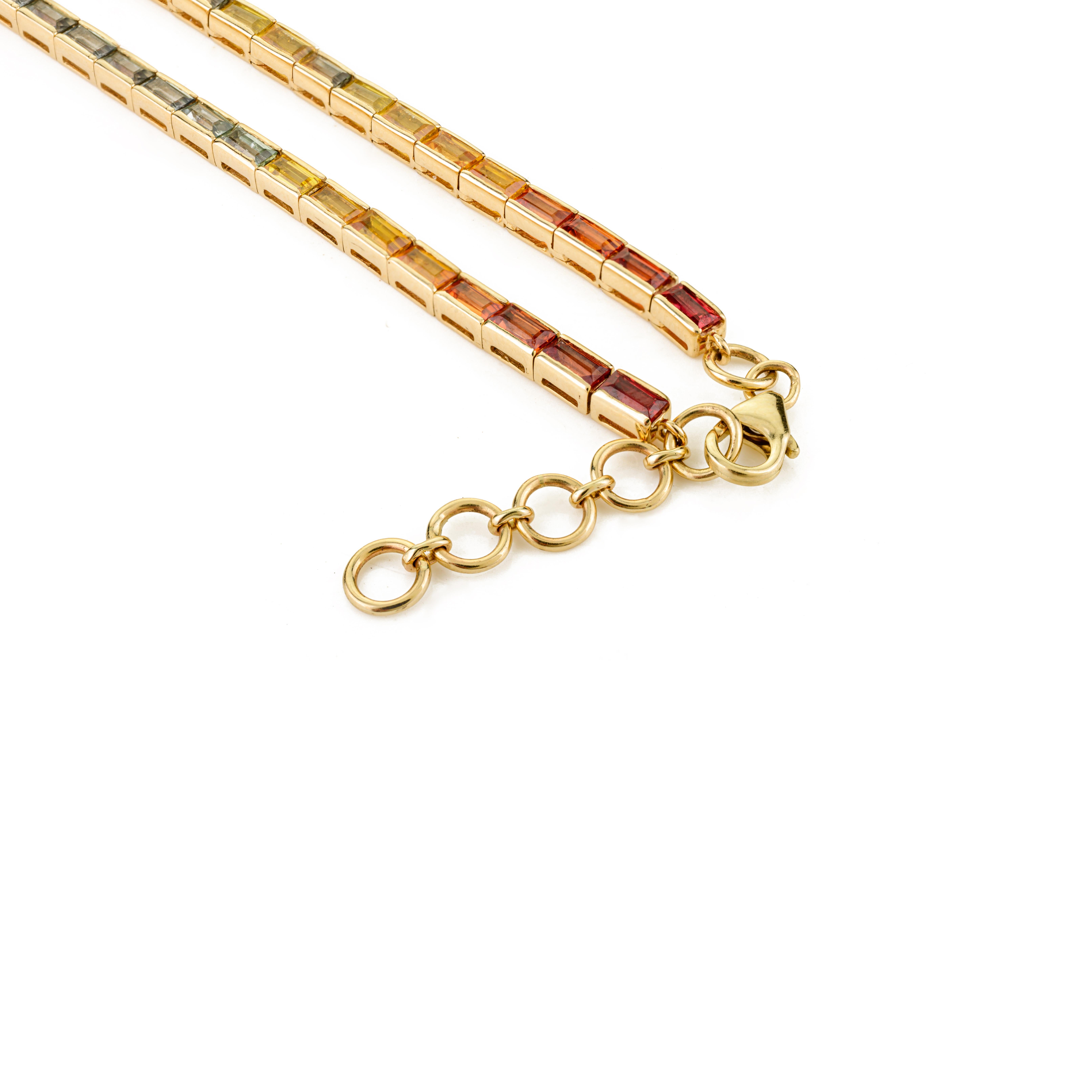 12,59 Karat Regenbogen Multi Saphir Baguette Tennis Halskette in 14k Gelbgold im Angebot 3