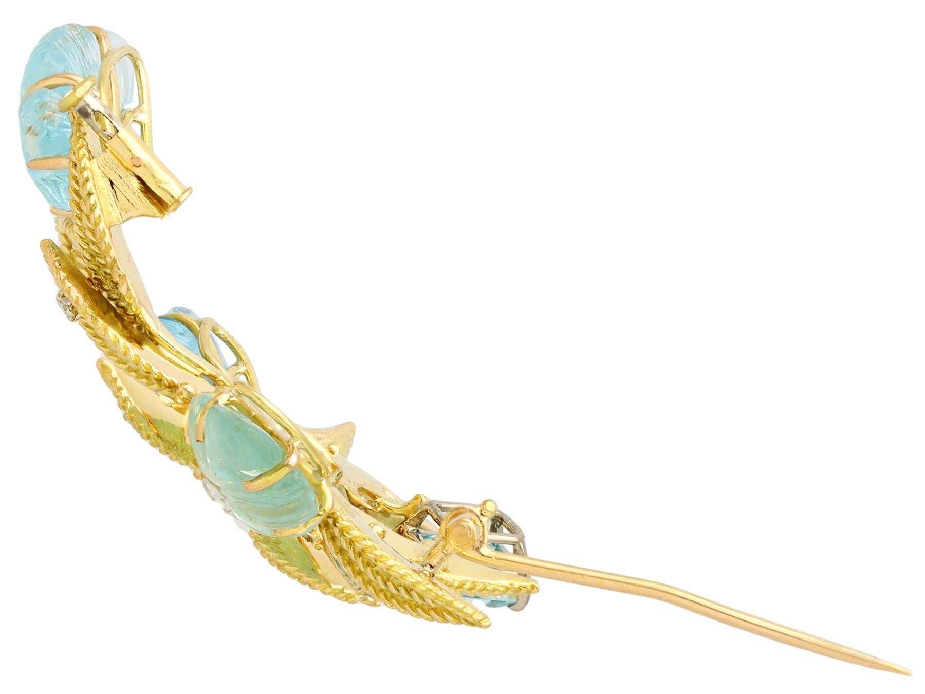 Women's 12.5 Carat Aquamarine Diamond Yellow Gold Brooch For Sale