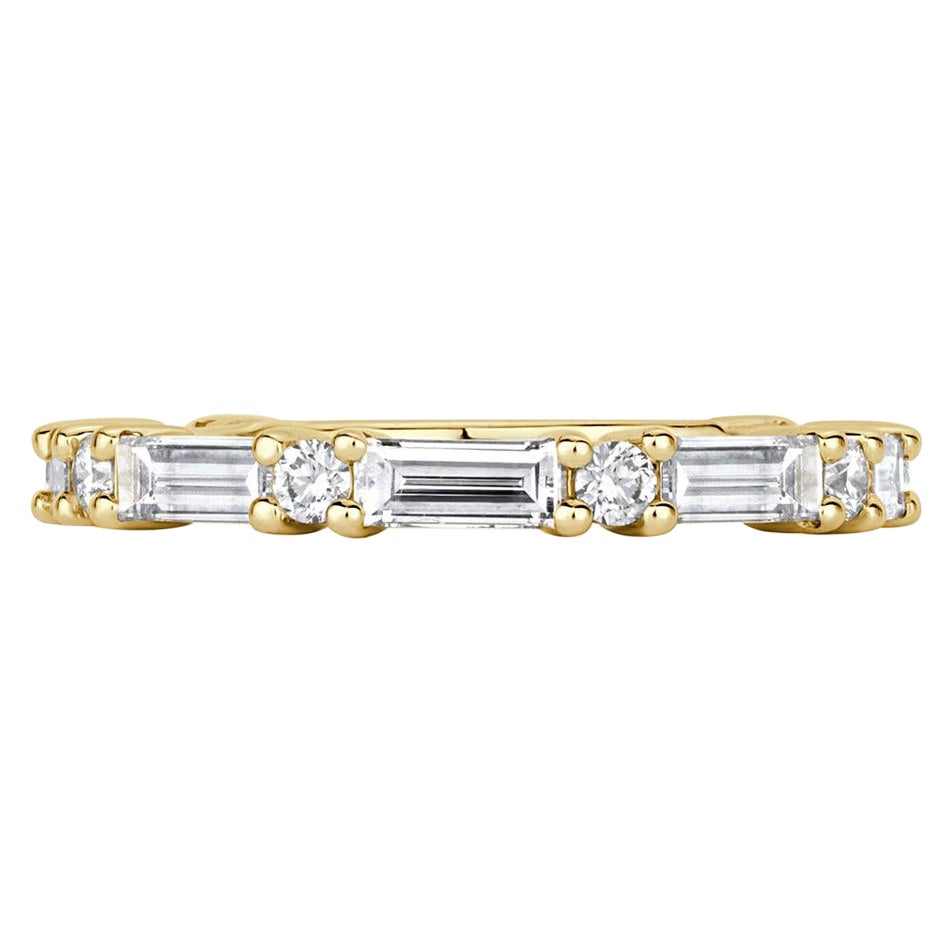 1.25ct Baguette and Round Brilliant Cut Diamond Wedding Band in 18k Yellow Gold