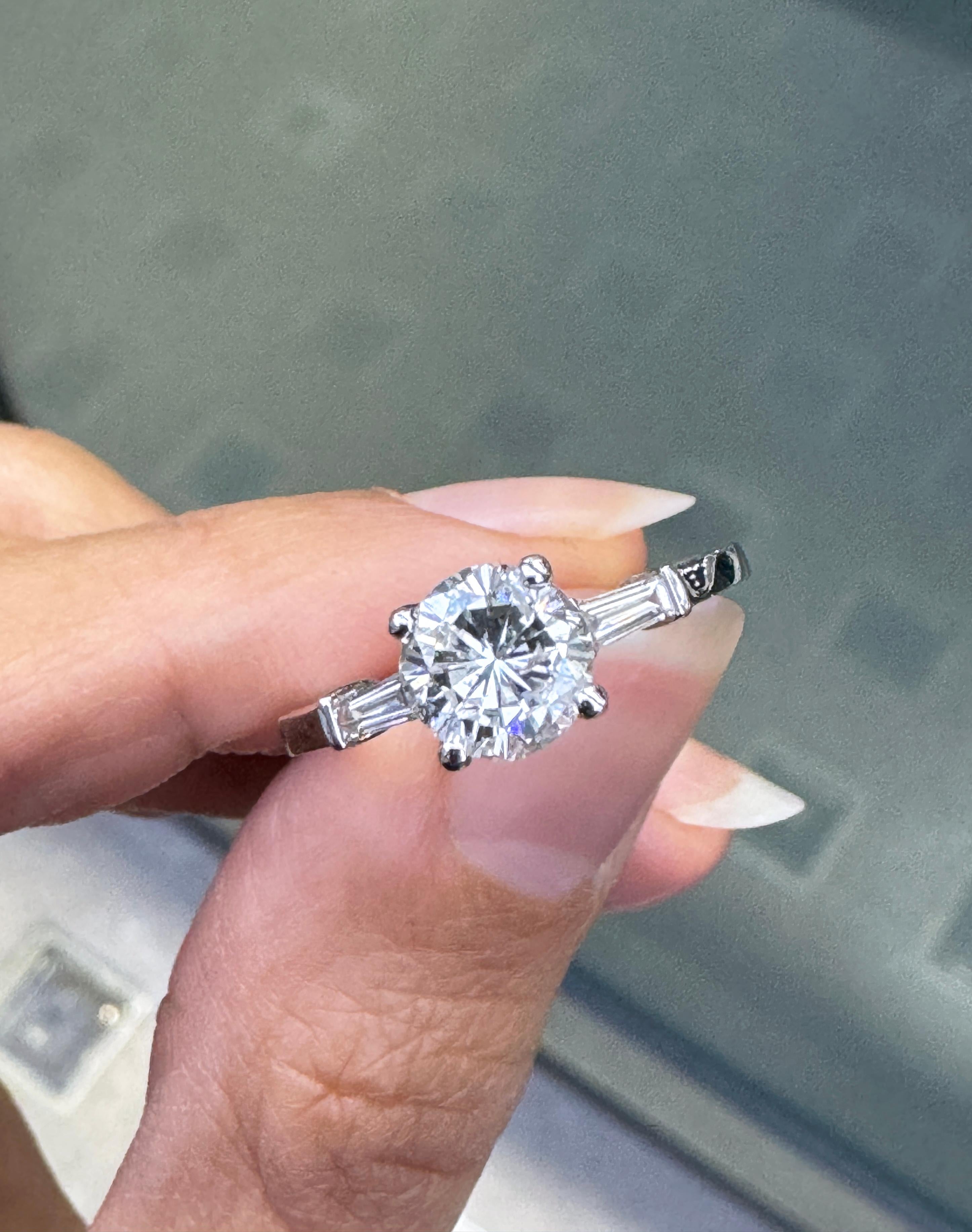 Modern 1.25ct Diamond 18 Carat White Gold Three-Stone Engagement Ring