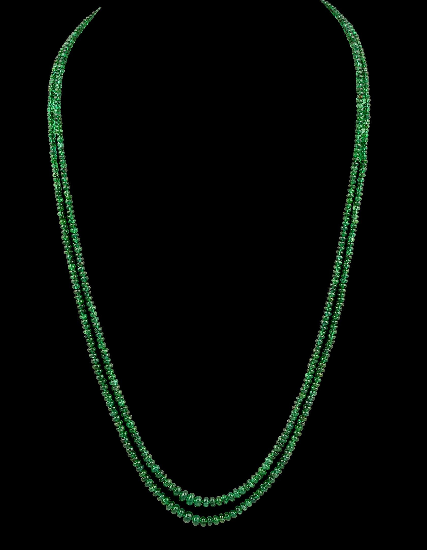 125ct Fine Emerald Beads 2 Line Necklace with 14 Kt Yellow Gold Clasp Adjustable In New Condition In New York, NY