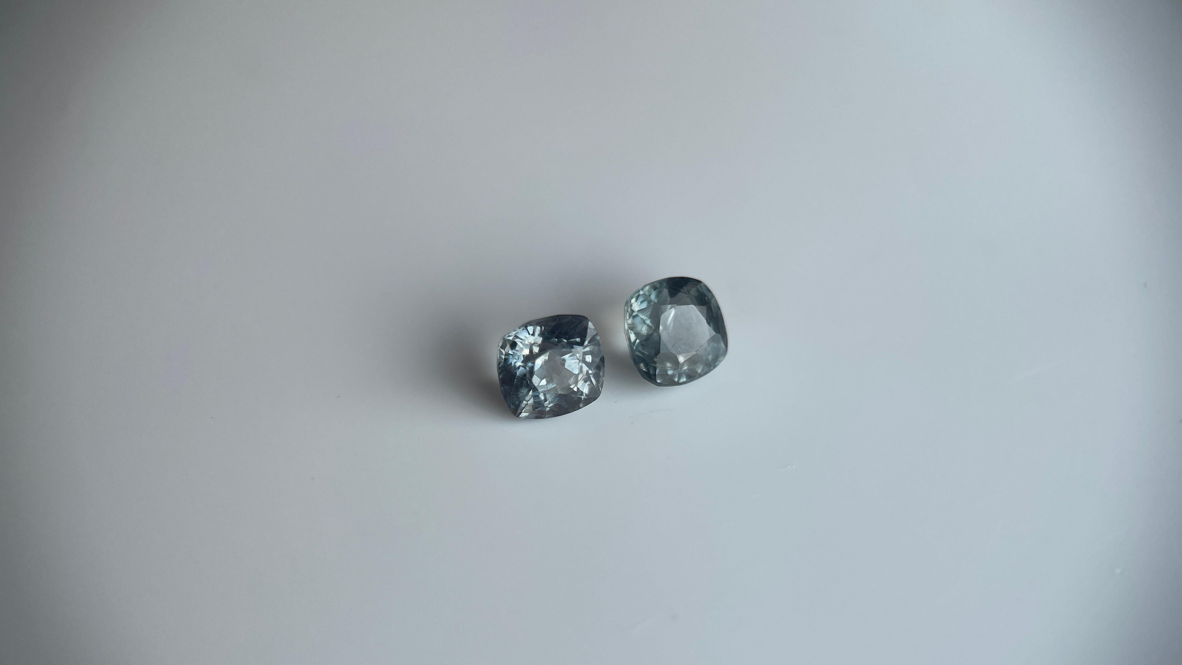 Taglio cuscino 1,25ct Spinello grigio verdastro (4,6x4,6x3,2/4,6x4,4x3,5)mm in vendita