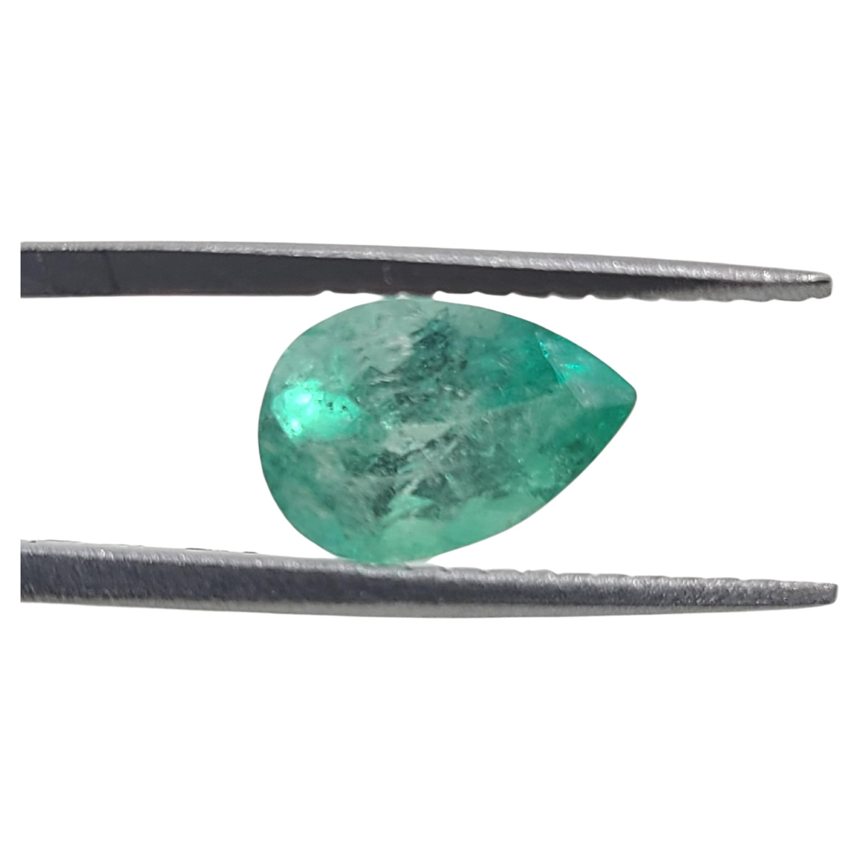 1.25 Carat Pear Shaped Columbian Emerald For Sale