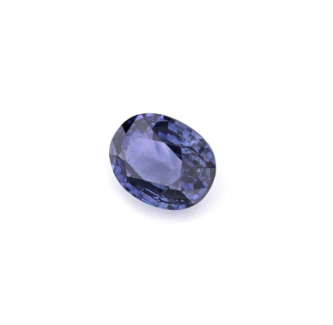 Certified 1.25ct Purple Sapphire Unheated Gemstone Ceylon Origin Ring Gemstone In New Condition For Sale In Makola, LK