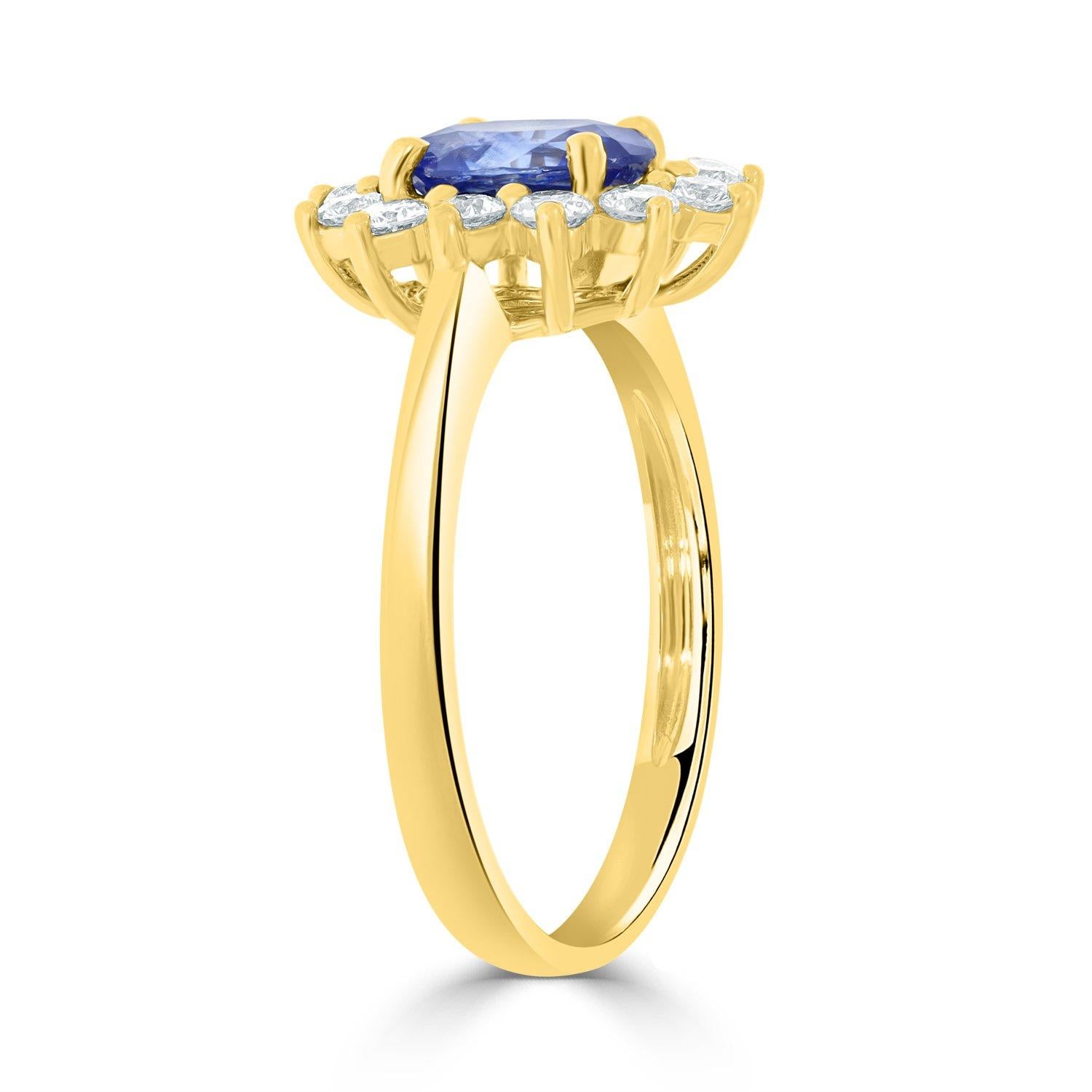 Oval Cut 1.25Ct Sunburst Sapphire Ring with 0.51Tct Diamonds Set in 18K Yellow Gold For Sale