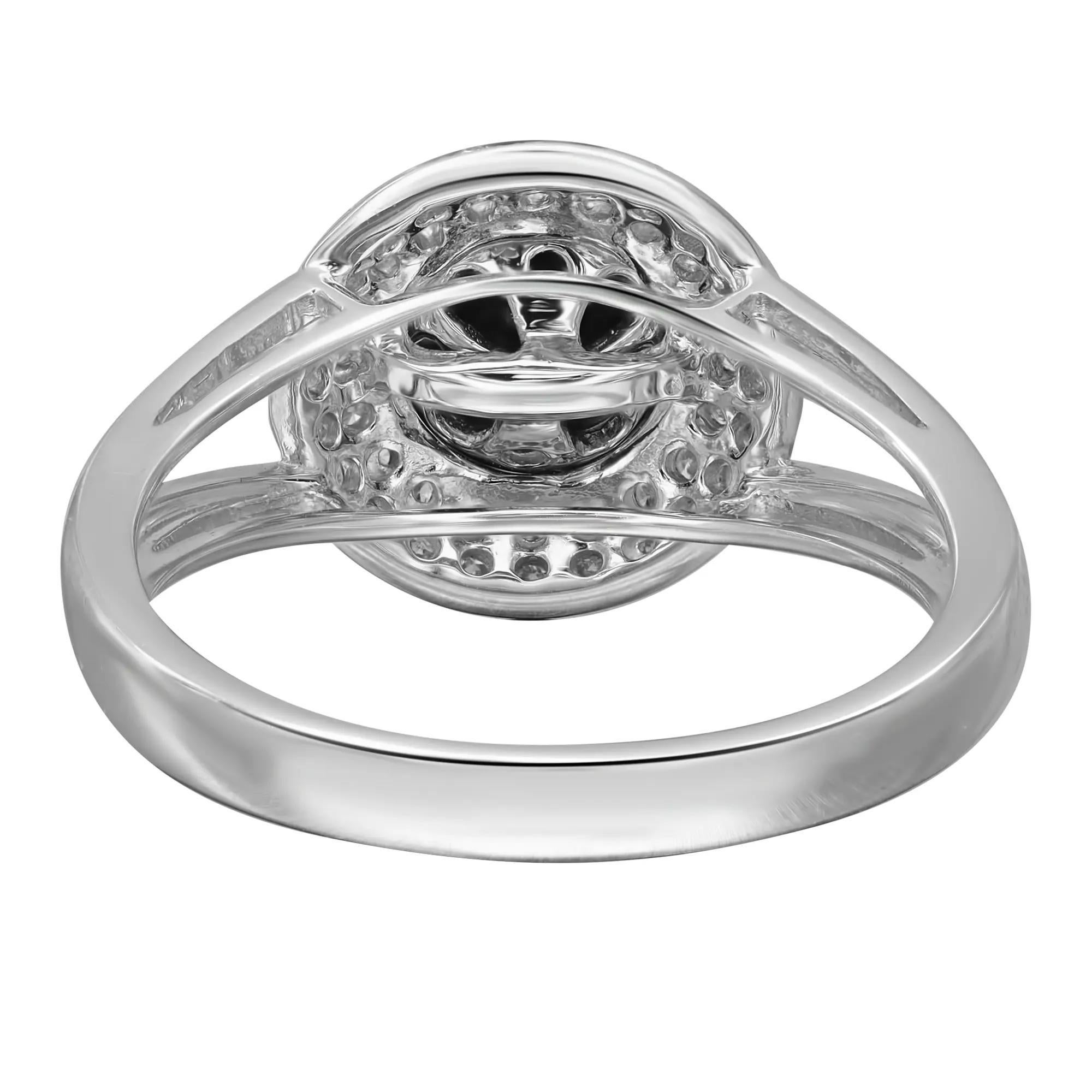 Modern 1.25cttw White and Black Round Cut Diamond Cocktail Ring 14k White Gold For Sale
