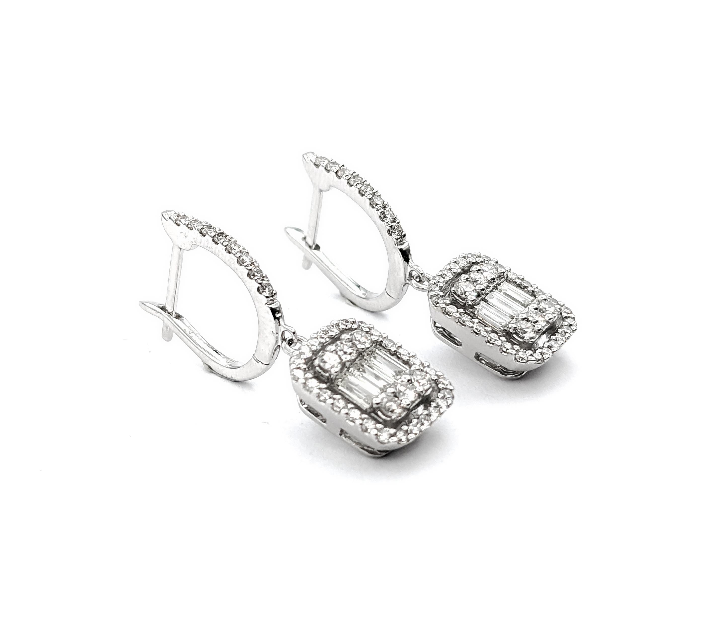 1.25ctw Diamond Dangle Cocktail style Earrings In White Gold In Excellent Condition For Sale In Bloomington, MN