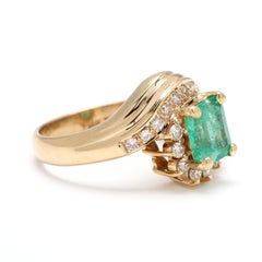 1.25ctw Emerald and Diamond Cluster Ring, 18k Yellow Gold, Ring Size 6