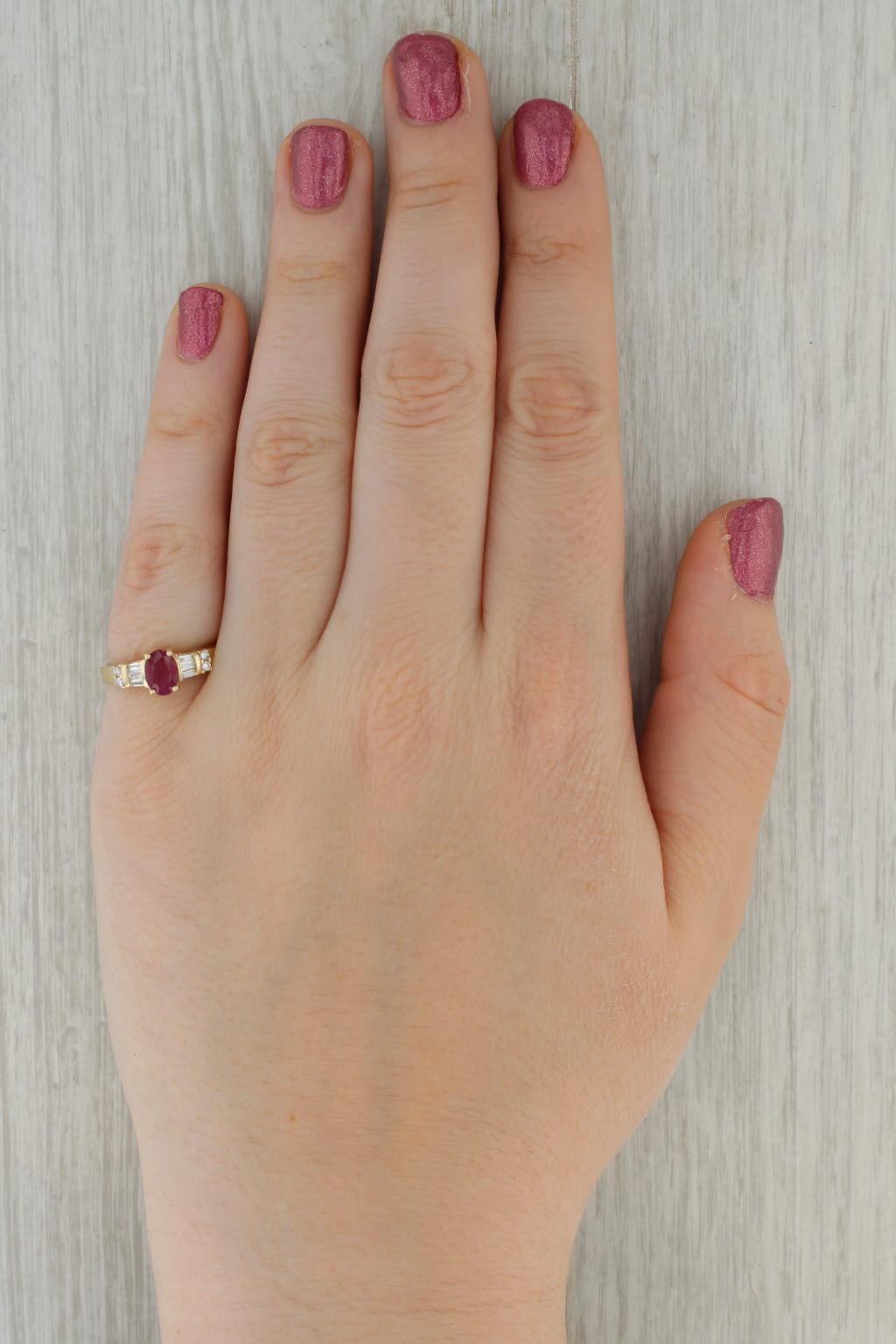 1.25ctw Oval Ruby Diamond Ring 10k Yellow Gold Size 6.25 3