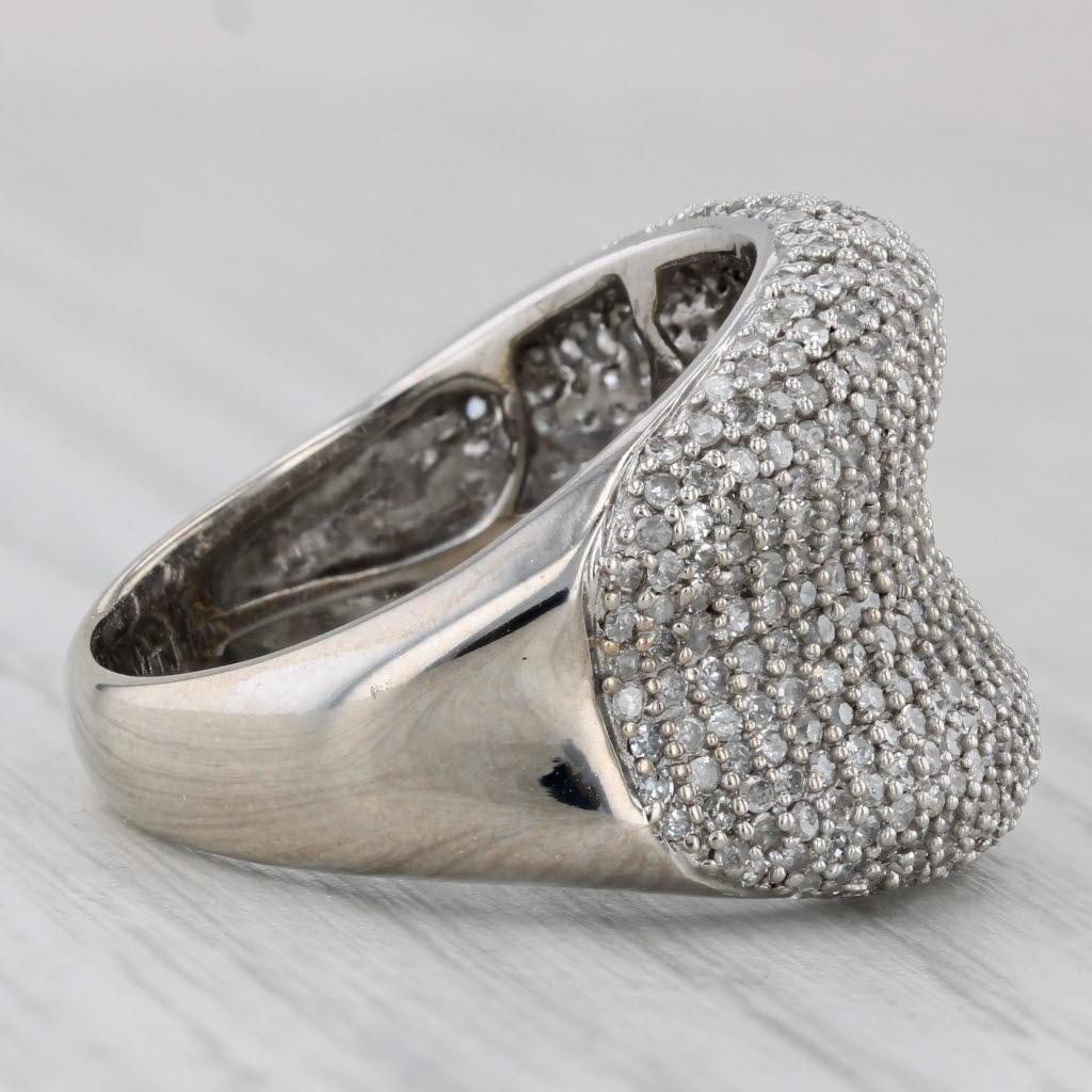 da uomo o donna Anello con pavé di diamanti da 1,25 ct. in oro bianco 14k, misura 8. in vendita