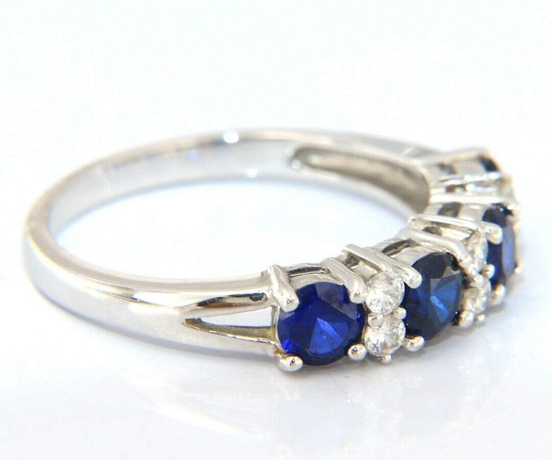 1.25ctw Sapphire and 0.15ctw Diamond Wedding Band Ring in 14K White Gold In Excellent Condition For Sale In Vienna, VA