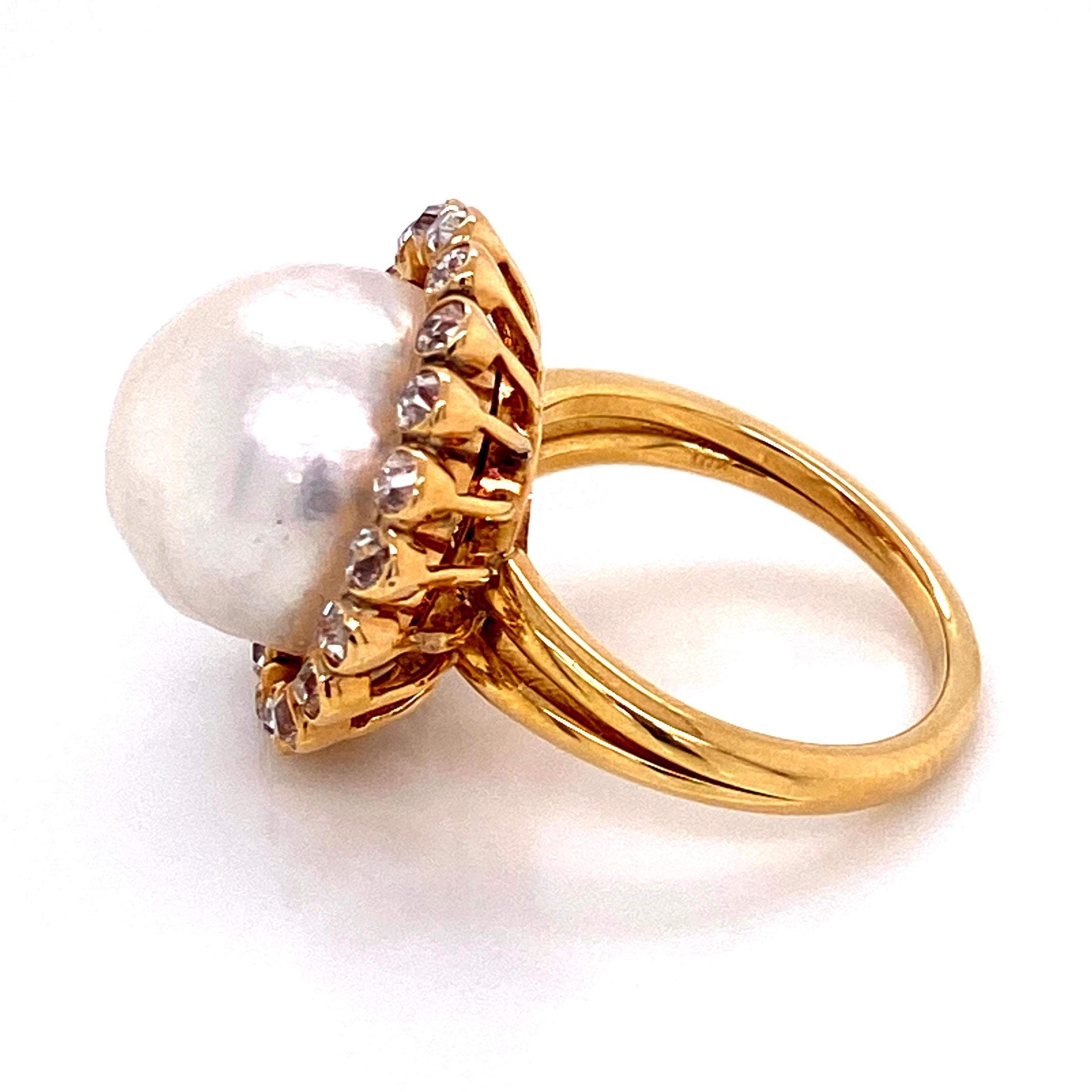 Pearl and Old European Diamond Victorian Gold Ring Estate Fine Jewelry In Excellent Condition In Montreal, QC