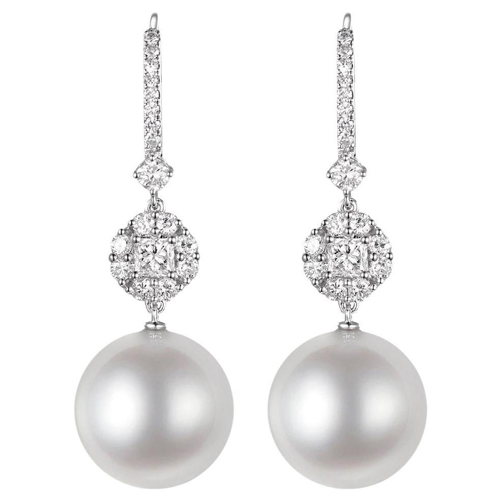 Boucles d'oreilles pendantes en or blanc 14 carats avec perles des mers du sud de 12,5 mm et diamants