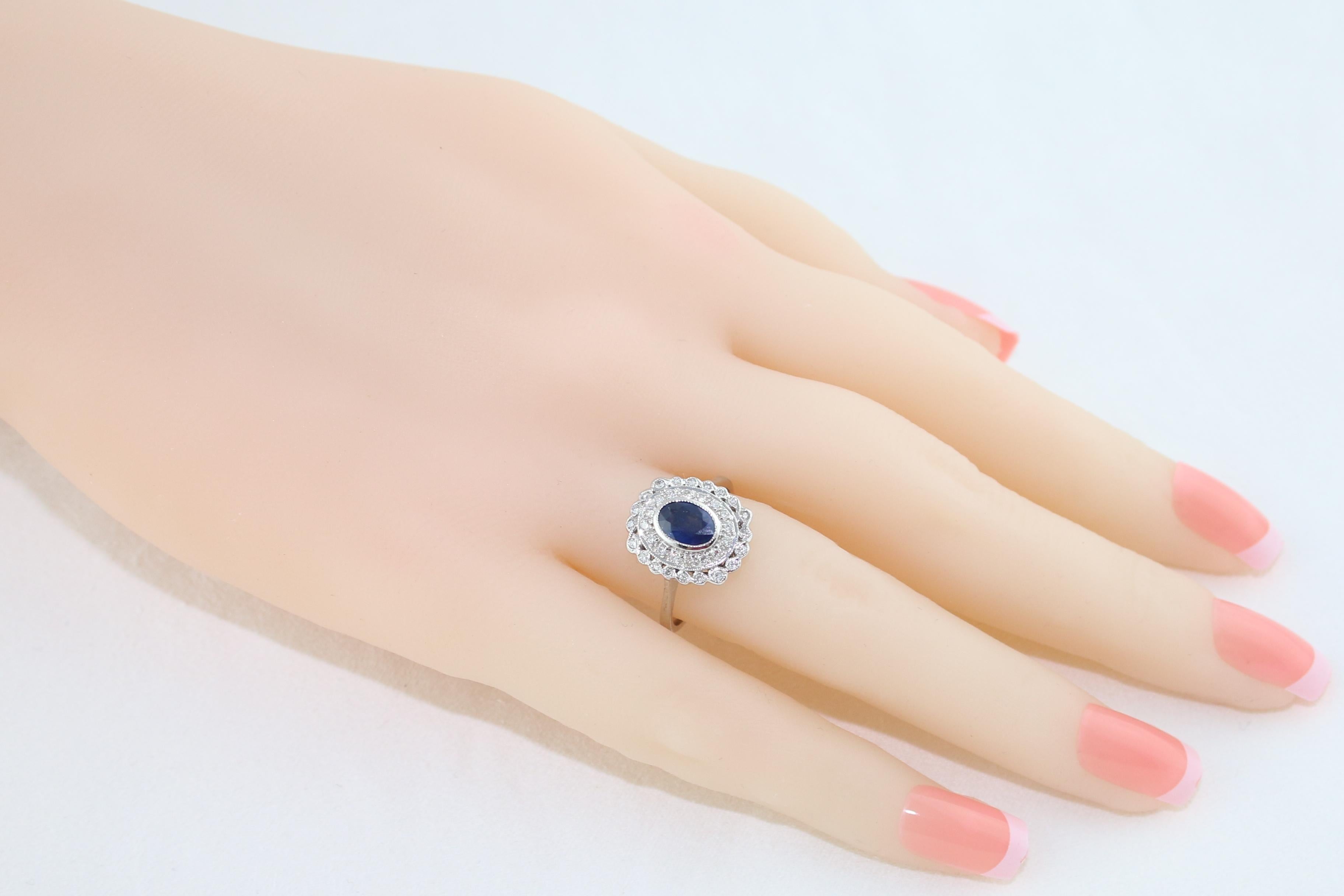 Women's 1.26 Carat Blue Sapphire Diamond Gold Ring For Sale
