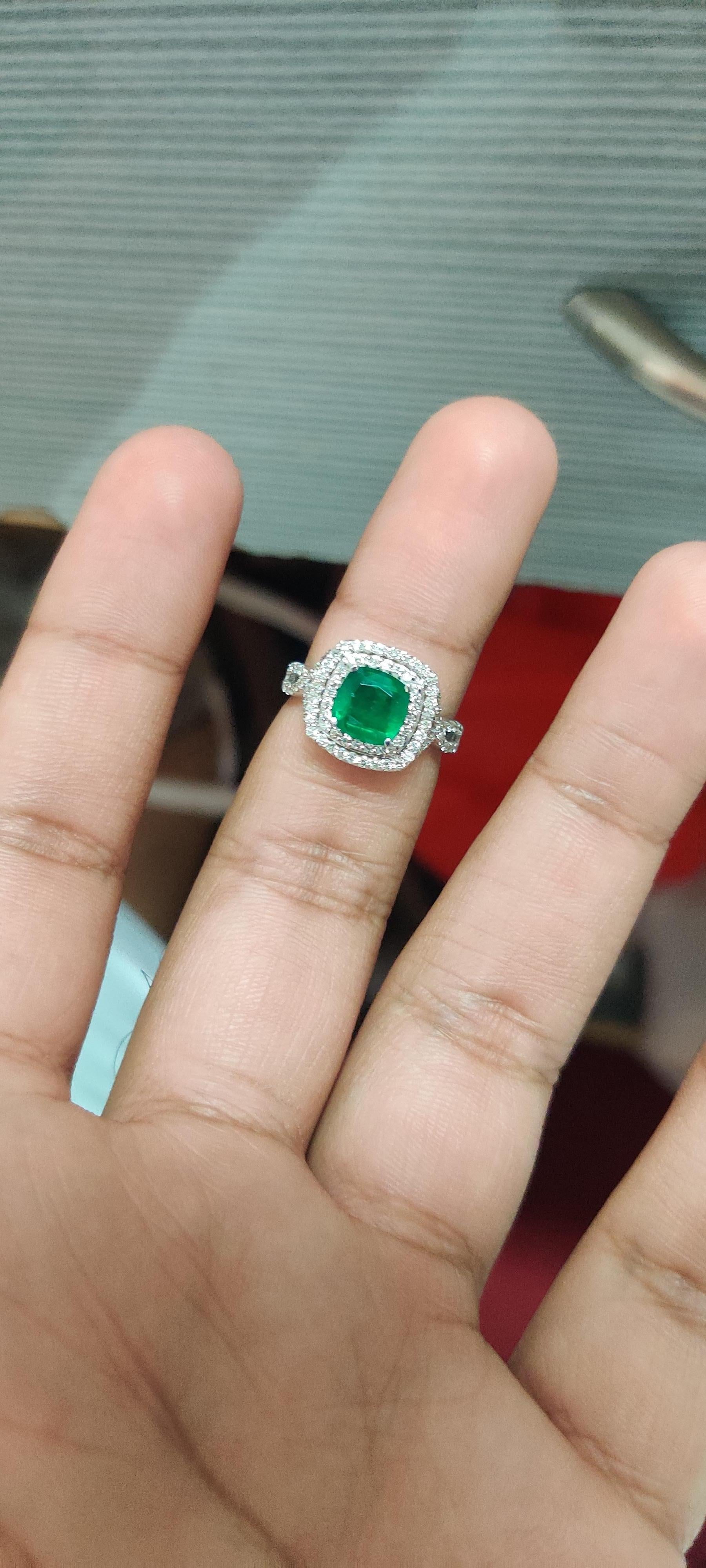 1.26 Carat Emerald with Halo Diamonds 18K White Gold Ring For Sale 5
