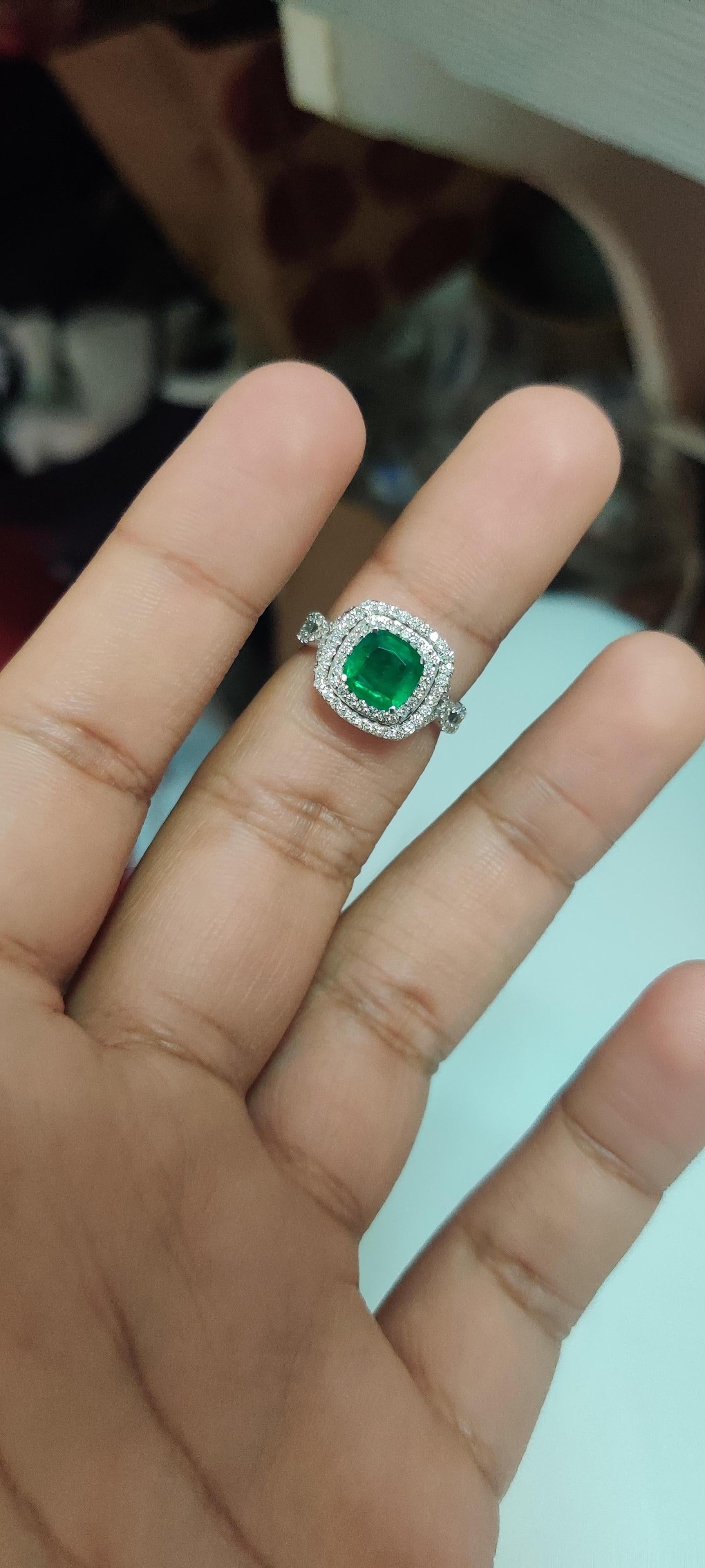 1.26 Carat Emerald with Halo Diamonds 18K White Gold Ring For Sale 4