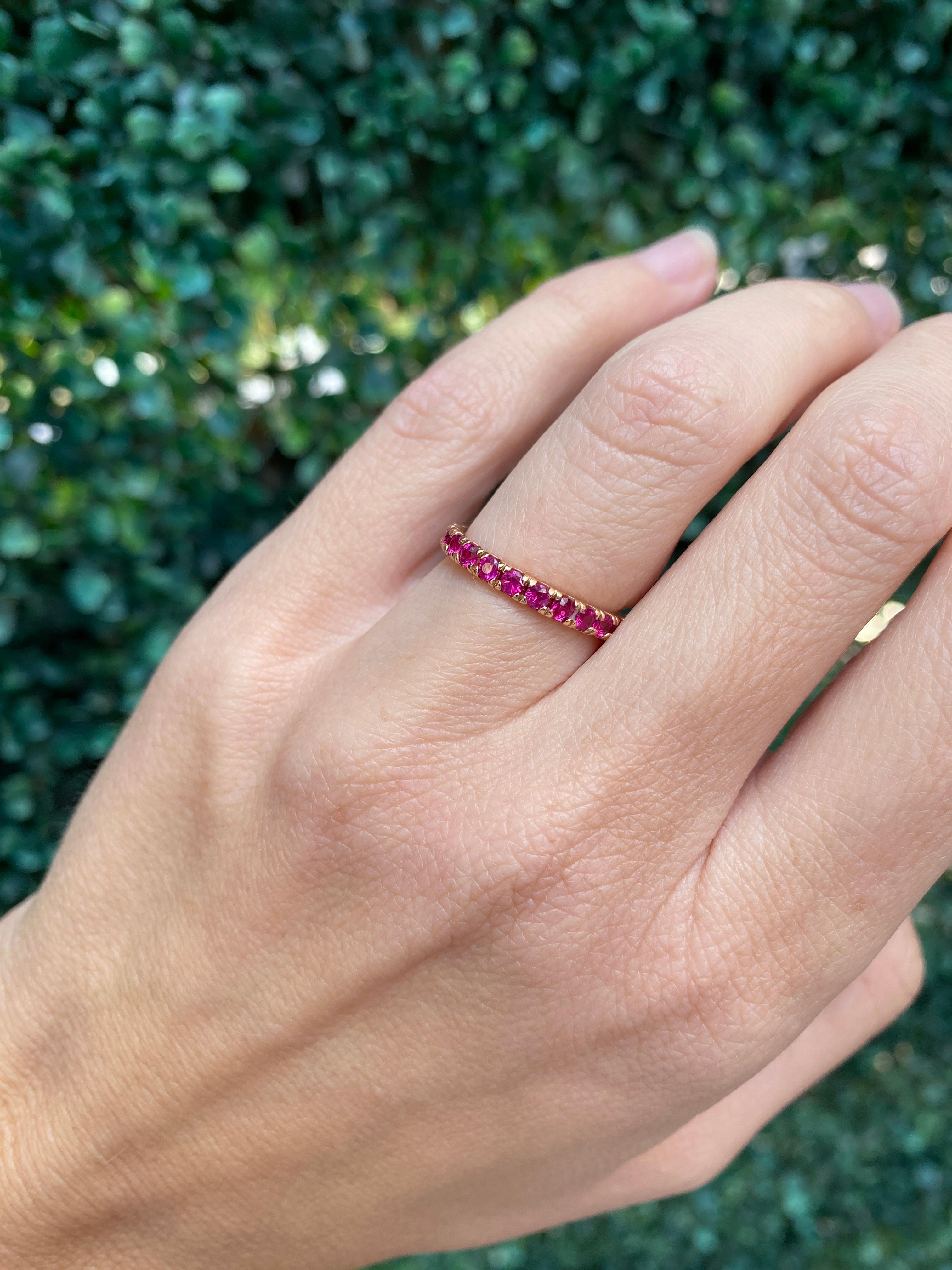 Anneau empilable en or rose 14 carats avec saphir rose naturel d'un poids total de 1,26 carat en vente 9