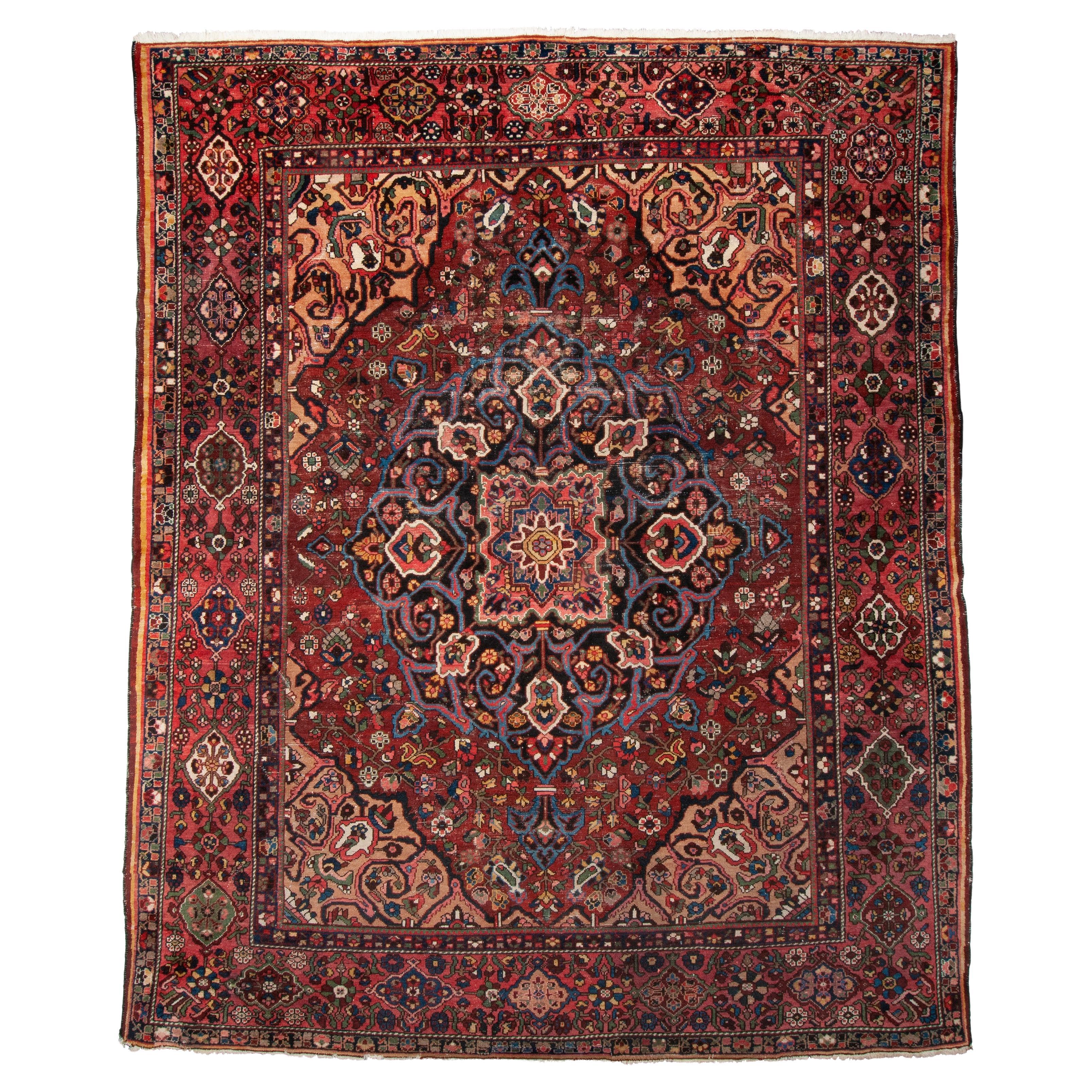 12
6" x 10
 Semi-antiker Bakhtiari Medaillon Teppich