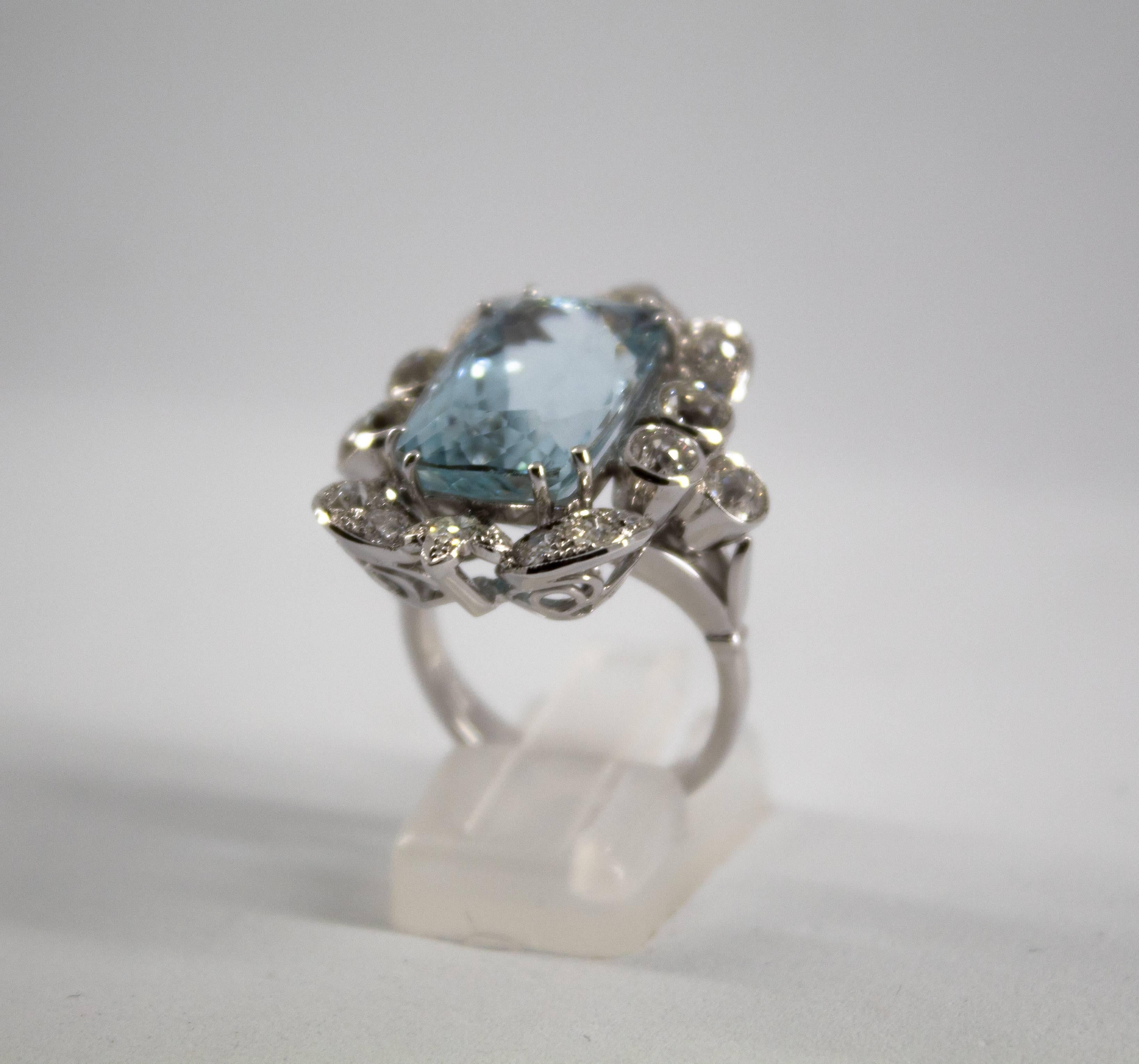 12.60 Carat Aquamarine 2.90 Carat White Diamond White Gold Cocktail Ring 5