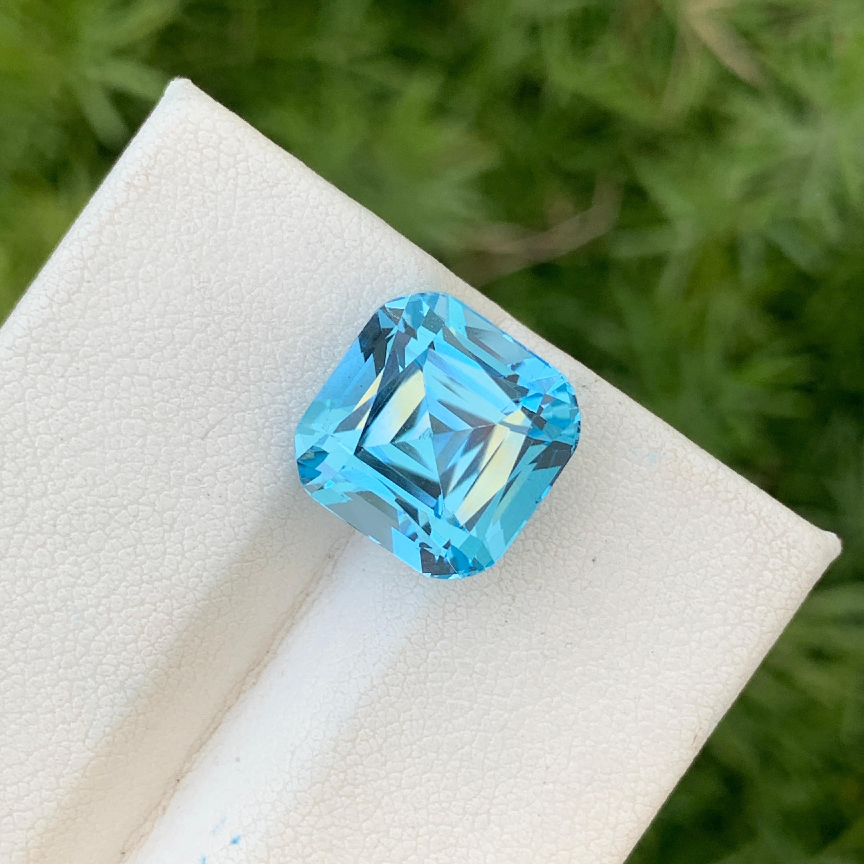 Loose Sky Blue Topaz
Weight: 12.60 Carats
Dimension: 12 x 12 x 9.6 Mm
Origin: Brazil
Colour: Sky Blue
Certificate: On Demand
Shape: Square 

Blue topaz is a stunning gemstone prized for its vibrant blue color and remarkable clarity. It belongs to