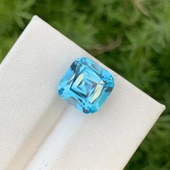 12.60 Carat Sizzling Loose Sky Blue Topaz Perfect Square Shape Gem For Necklace