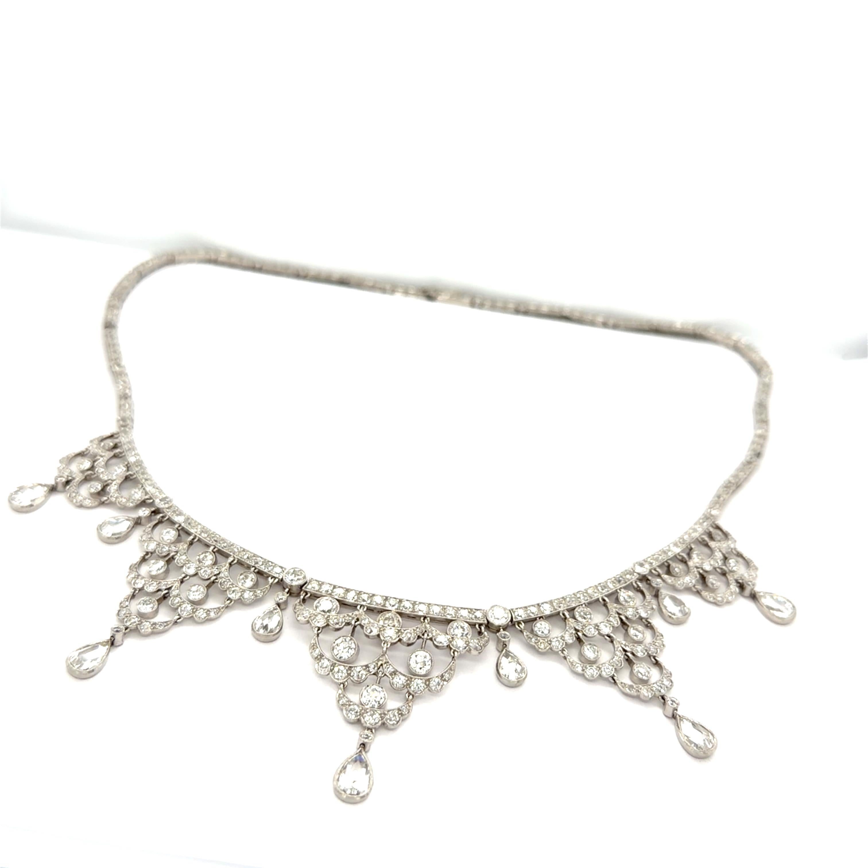 12,60 Karat Diamant-Fransen-Halskette (Alteuropäischer Schliff) im Angebot