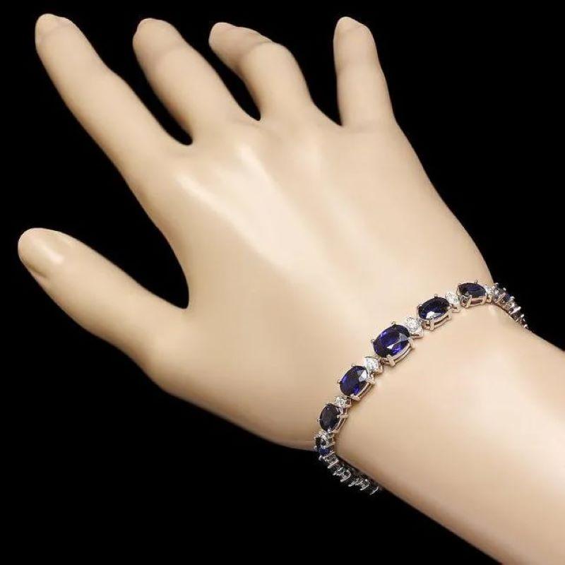12.60 Natural Blue Sapphire and Diamond 14K Solid White Gold Bracelet In New Condition For Sale In Los Angeles, CA