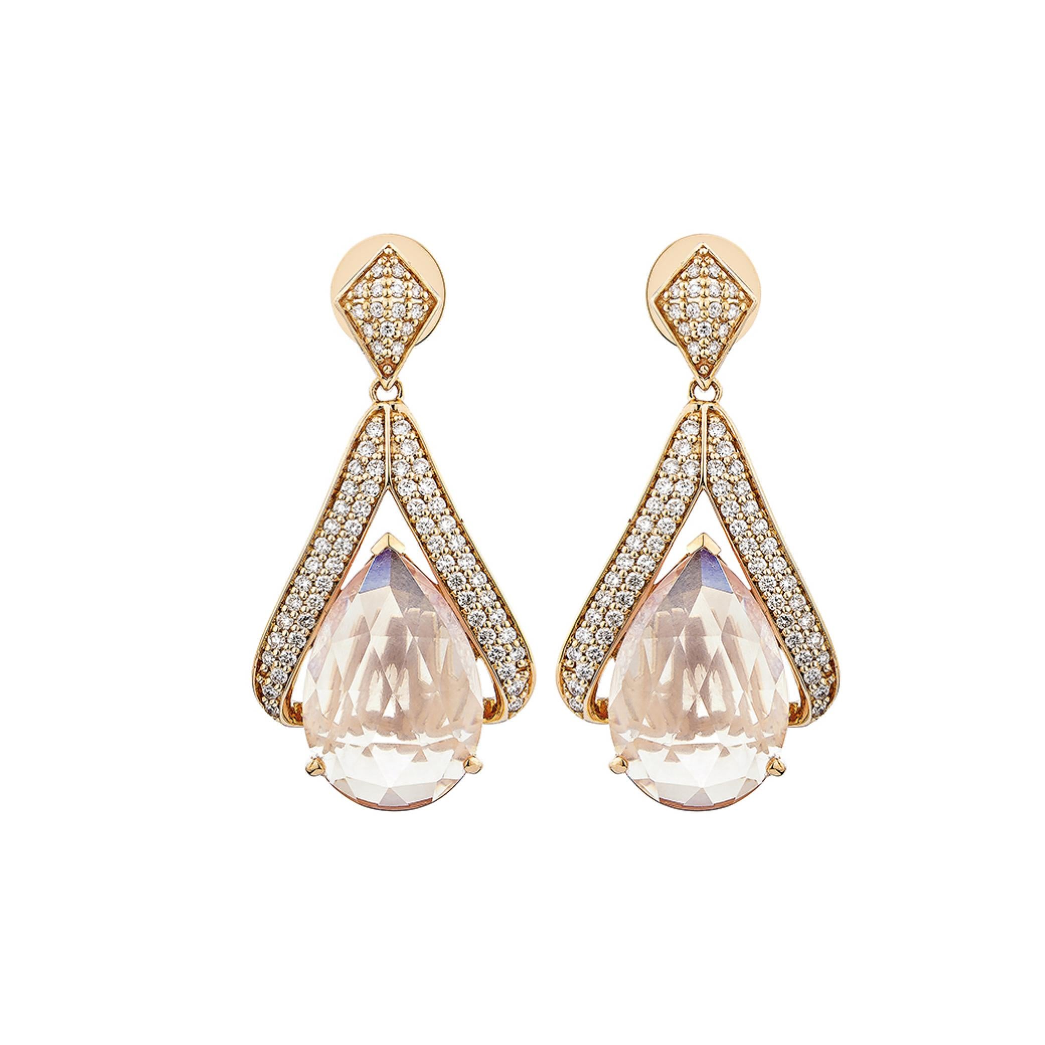 Contemporary 12.63 Carat Rose Quartz Drop Earring in 18Karat Rose Gold with White Diamond. For Sale
