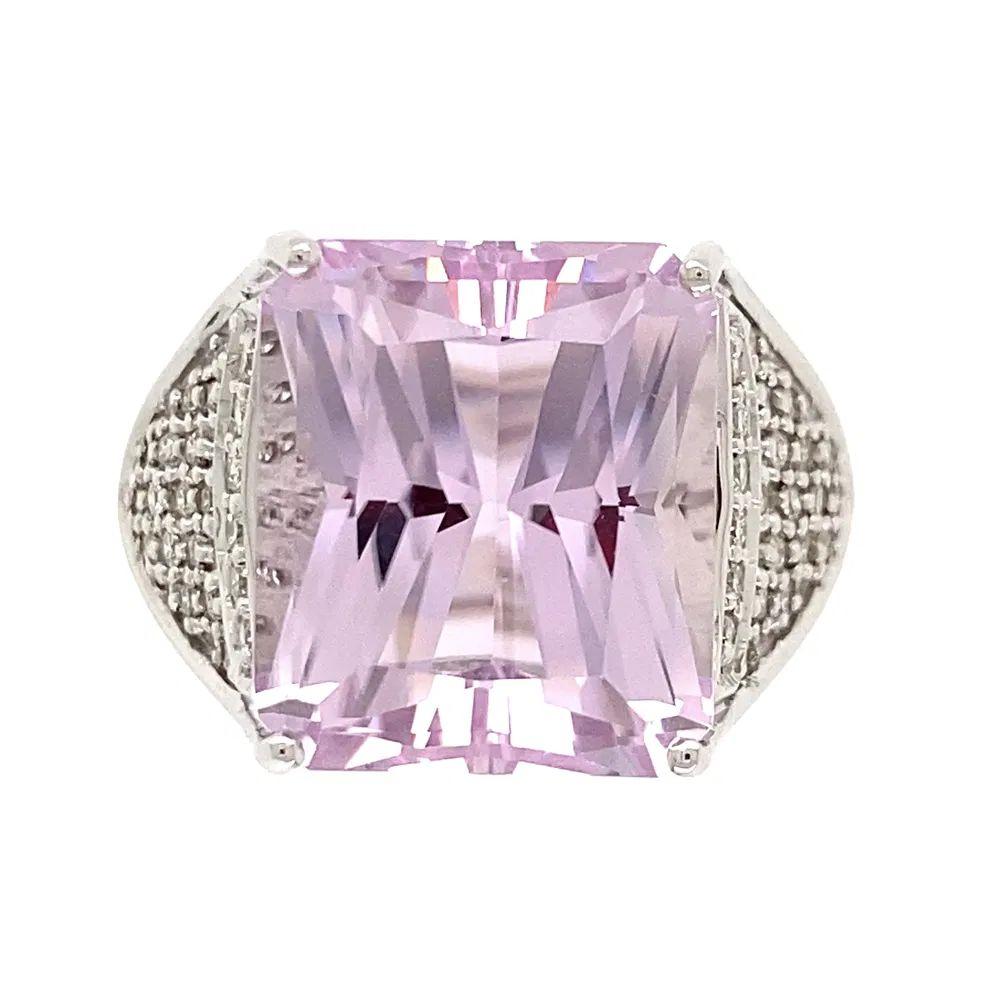Modern 12.64 Carat Kunzite Diamond Gold Statement Cocktail Ring Fine Estate Jewelry For Sale
