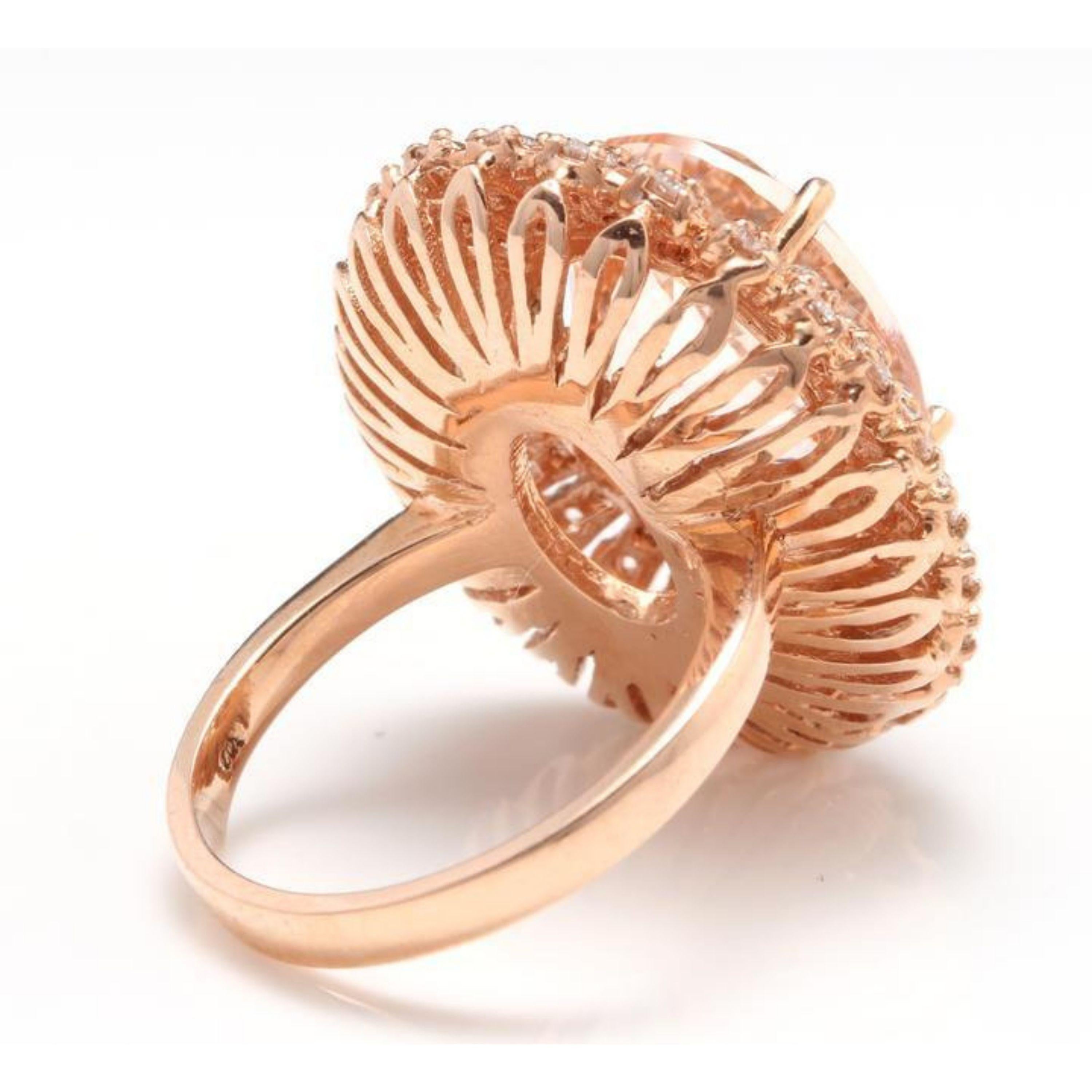 12.65 Carat Impressive Natural Morganite and Diamond 14 Karat Solid Gold Ring In New Condition For Sale In Los Angeles, CA