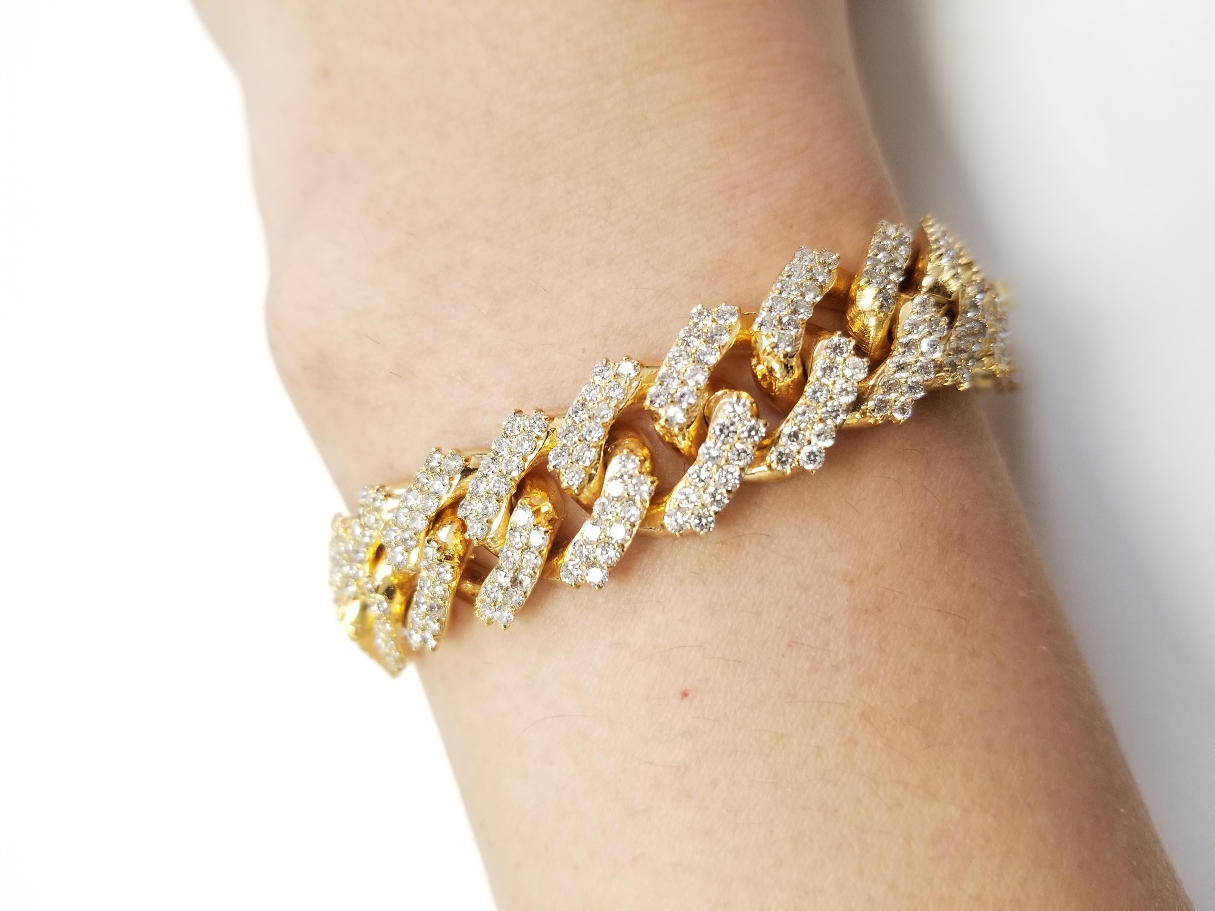 12.68 Carat Diamond Cuban Link Chain Solid Yellow Gold 10 Karat In New Condition In Great Neck Plaza, NY