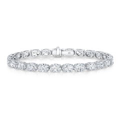 12.69 Carat F-G VS1-SI1 Oval Shaped Diamond Tennis Bracelet