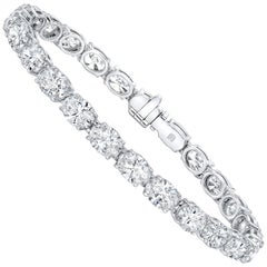 12.69 Carat F-G VS1-SI1 Oval Shaped Diamond Tennis Bracelet