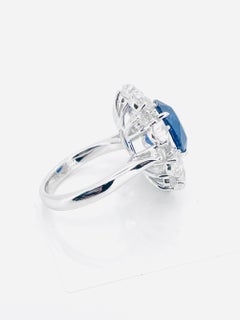 12.69 Gram Natural Sapphire Ring PT Gold with gemstone spinel and diamond