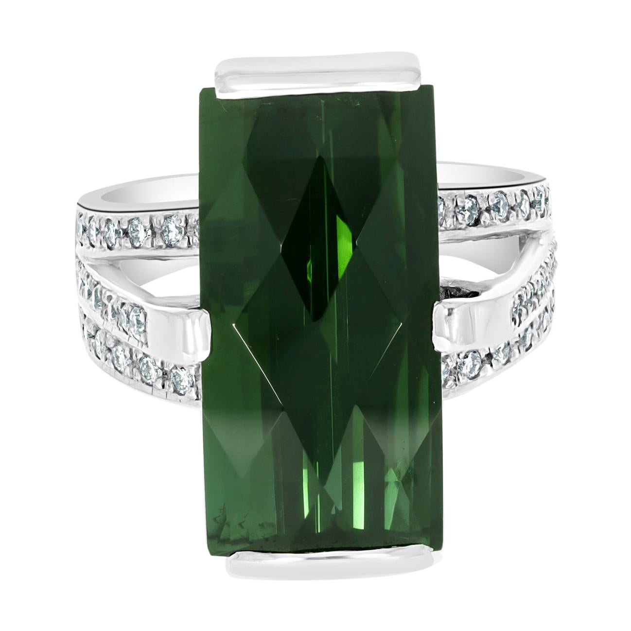 12.69ct Green Tourmaline Ring For Sale