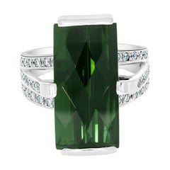 Used 12.69ct Green Tourmaline Ring