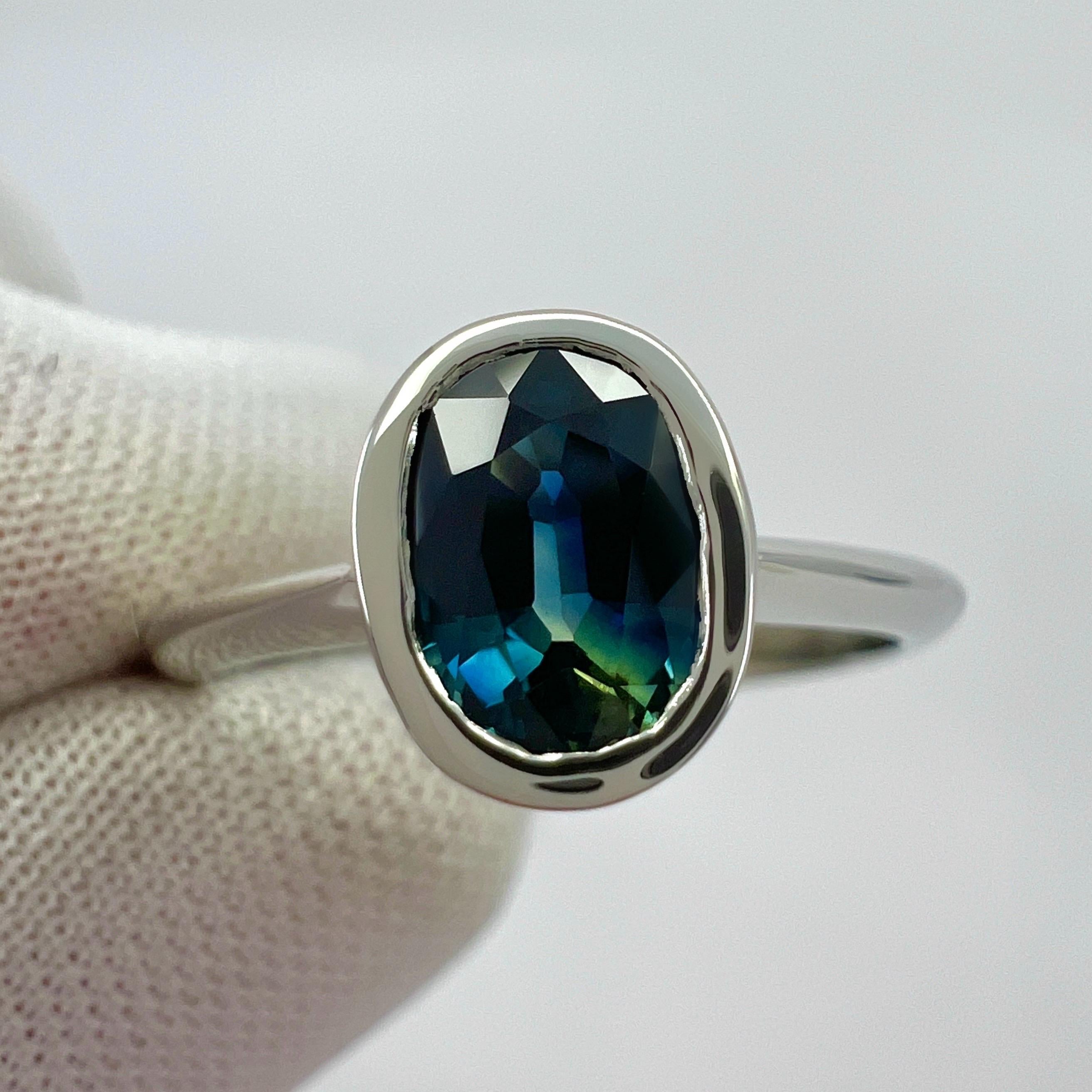 1.26ct Bi Colour Blue Green Sapphire Oval Cut Platinum Solitaire Bezel Set Ring For Sale 3