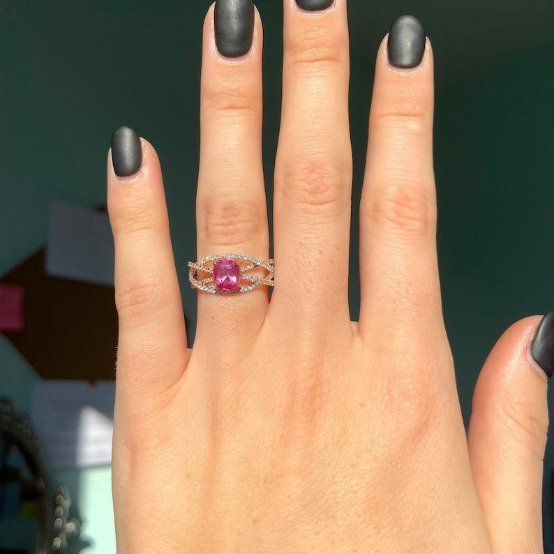 1.26ct Pink Sapphire w Diamond Accents in 14k White & Rose Gold Cushion 6.5mm In New Condition For Sale In Columbus, OH