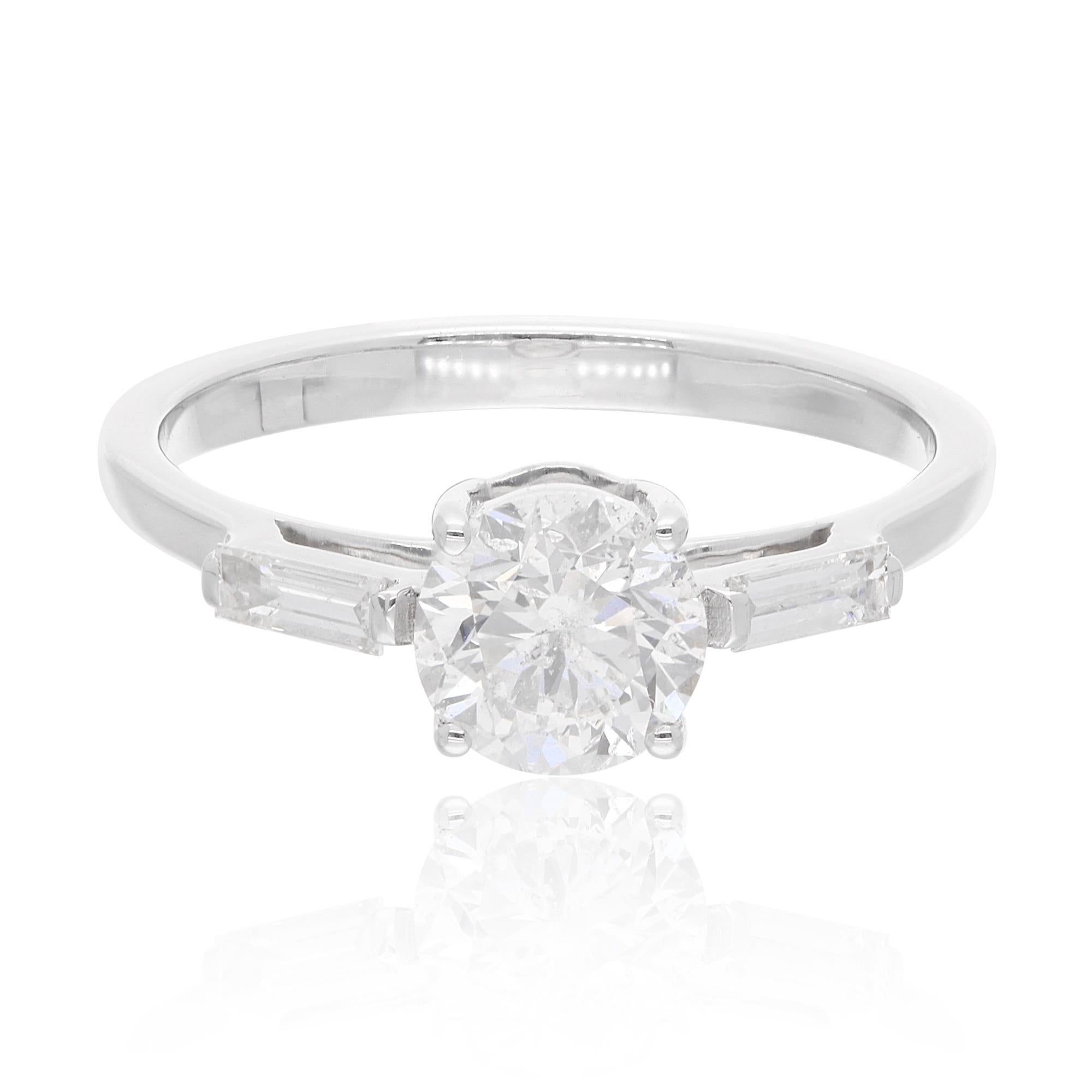 Anello di fidanzamento a tre pietre con diamante tondo Baguette da 1,26 carati SI/H in oro bianco 18 carati