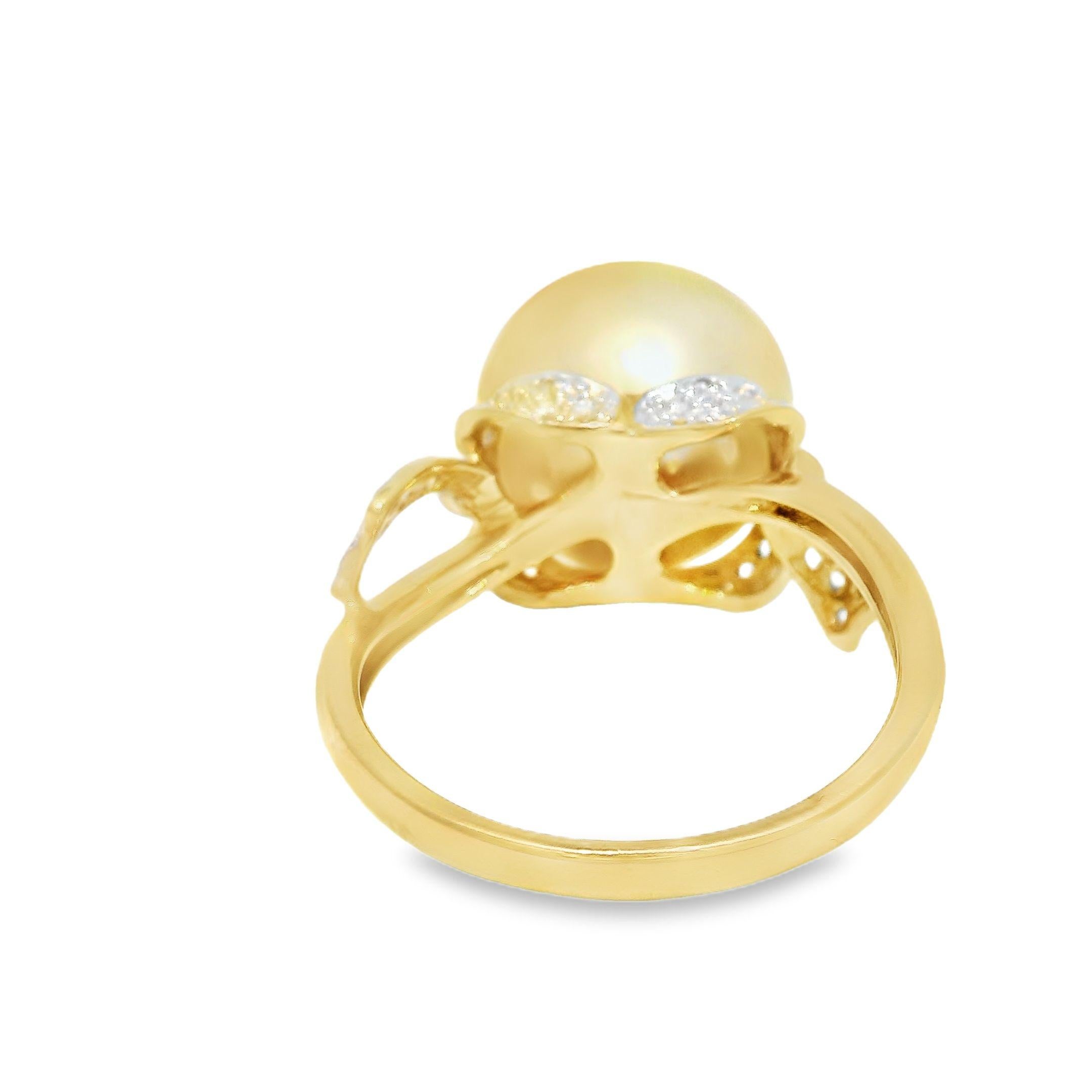 Round Cut 12MM South Sea Pearl Diamond Ring in 18 Karat Yellow Gold For Sale
