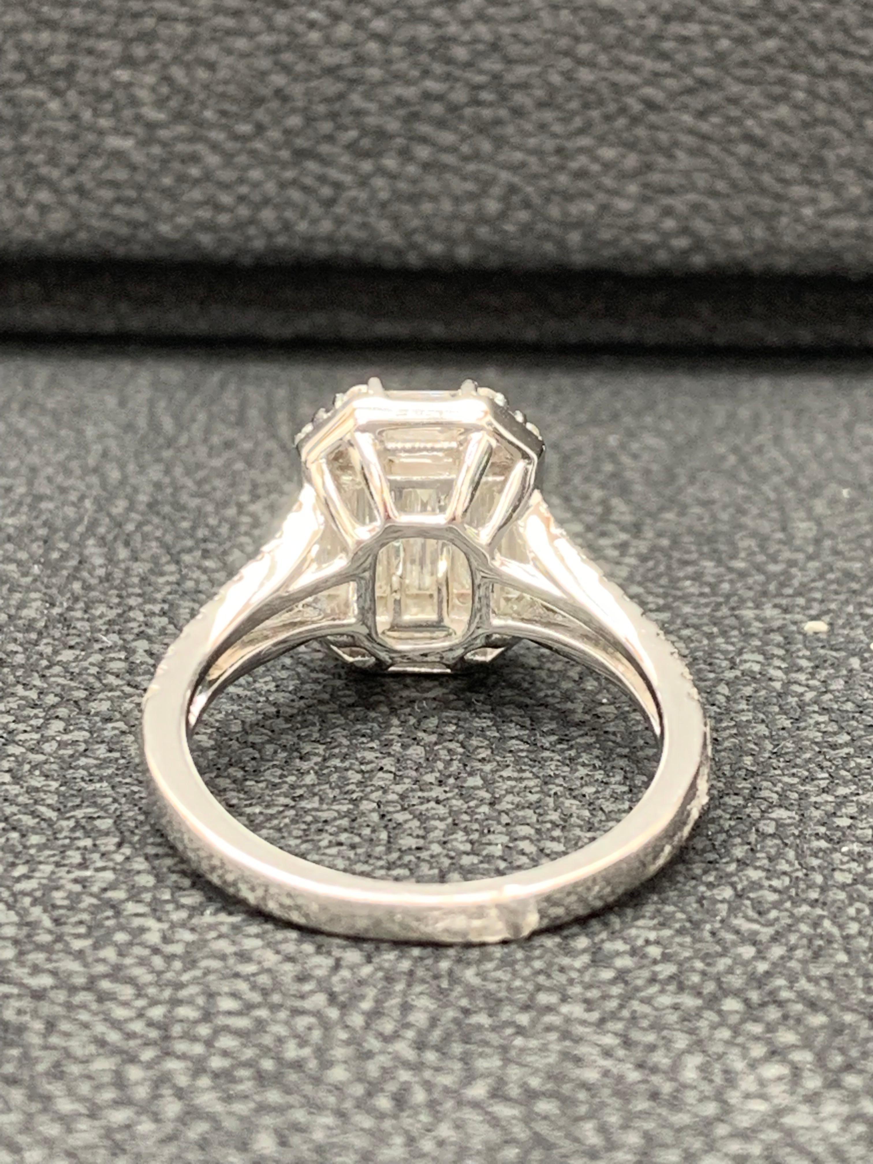 1.27 Carat Baguette Cut Diamond Engagement Ring in 18K White Gold In New Condition For Sale In NEW YORK, NY